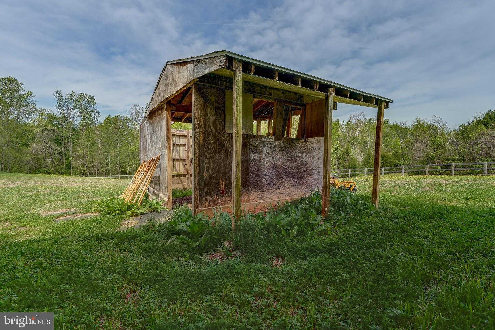 516 Apple Grove Rd photo 82