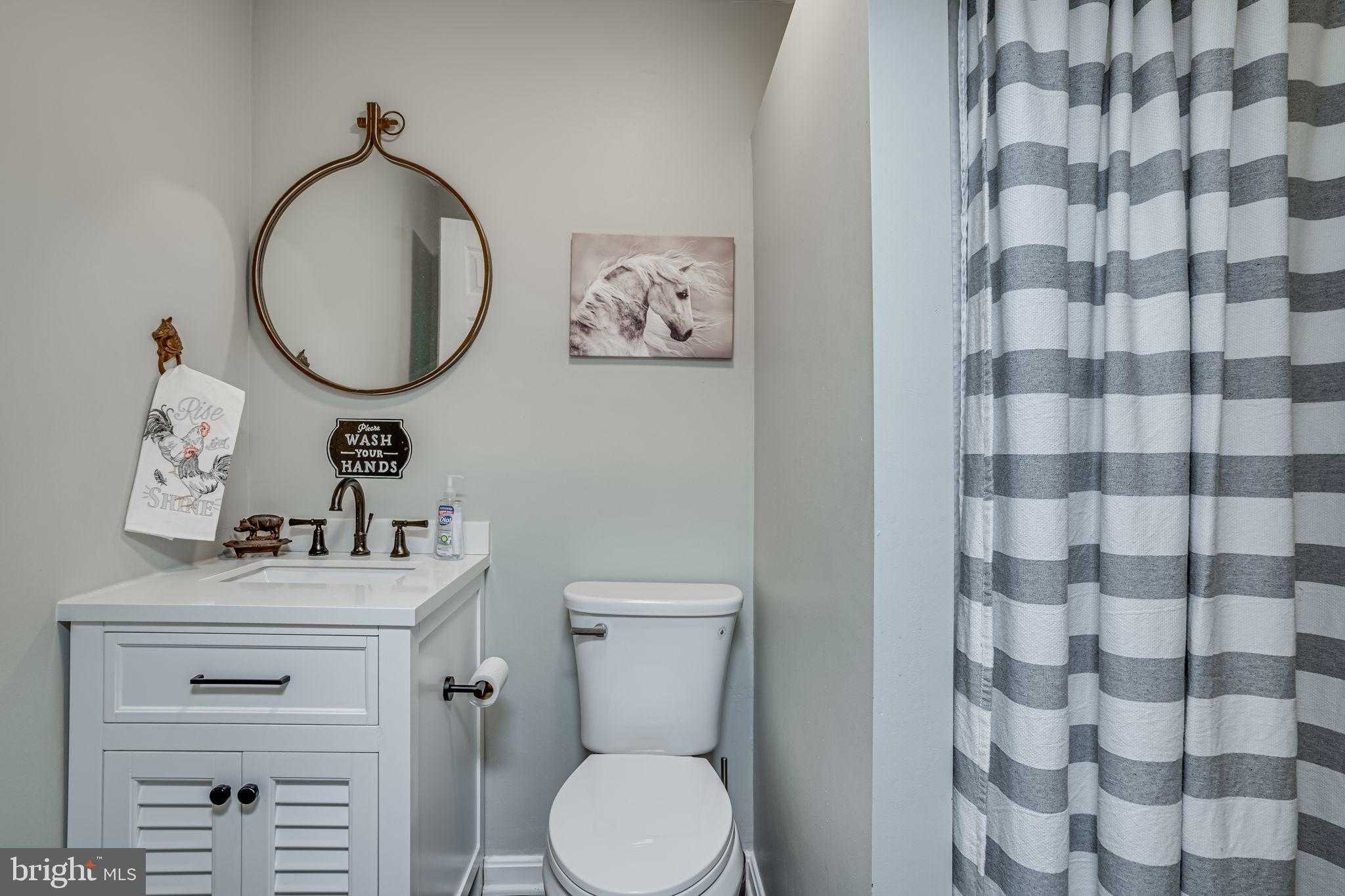 920 Woods Rd photo 17