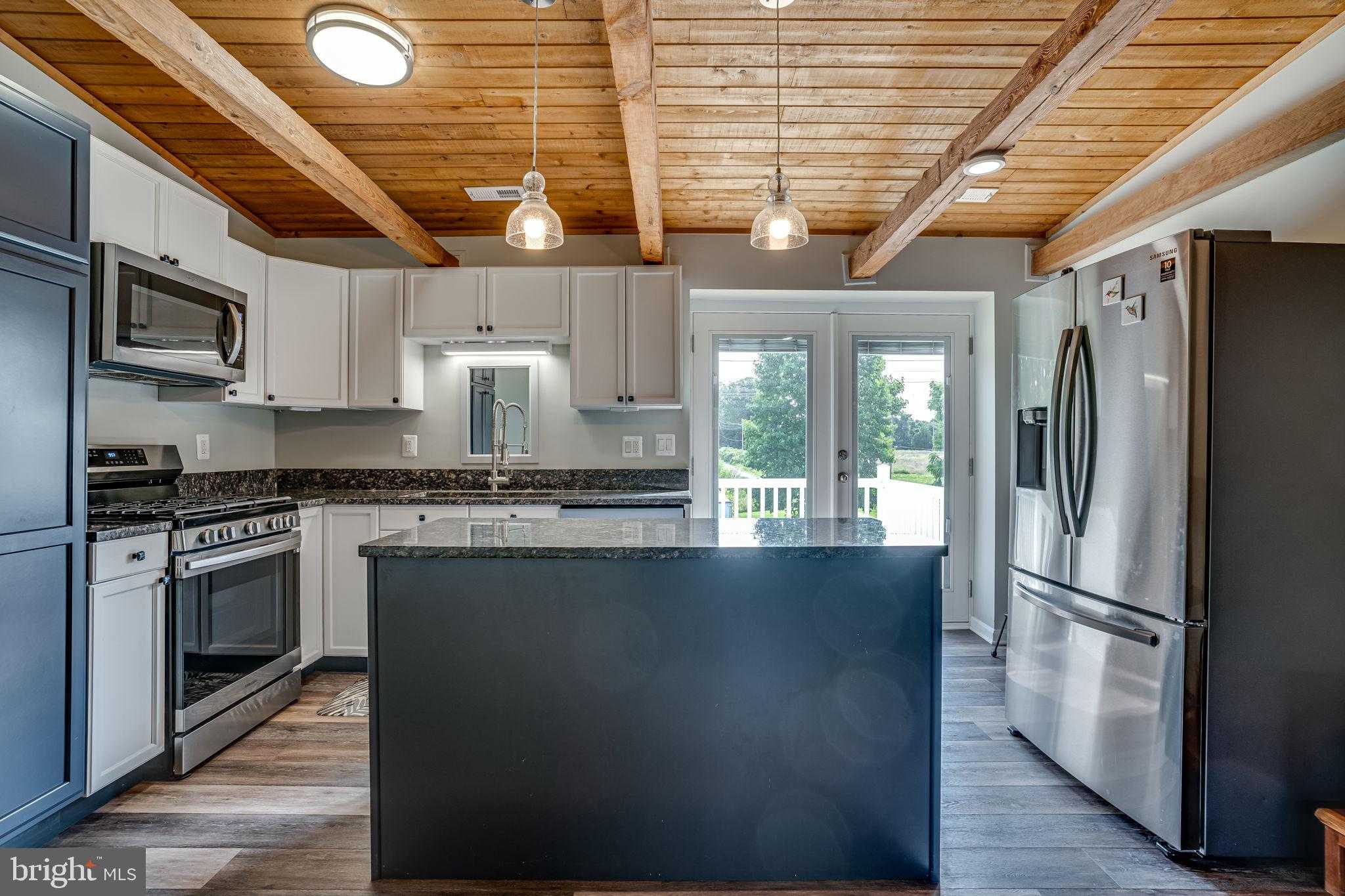 920 Woods Rd photo 23