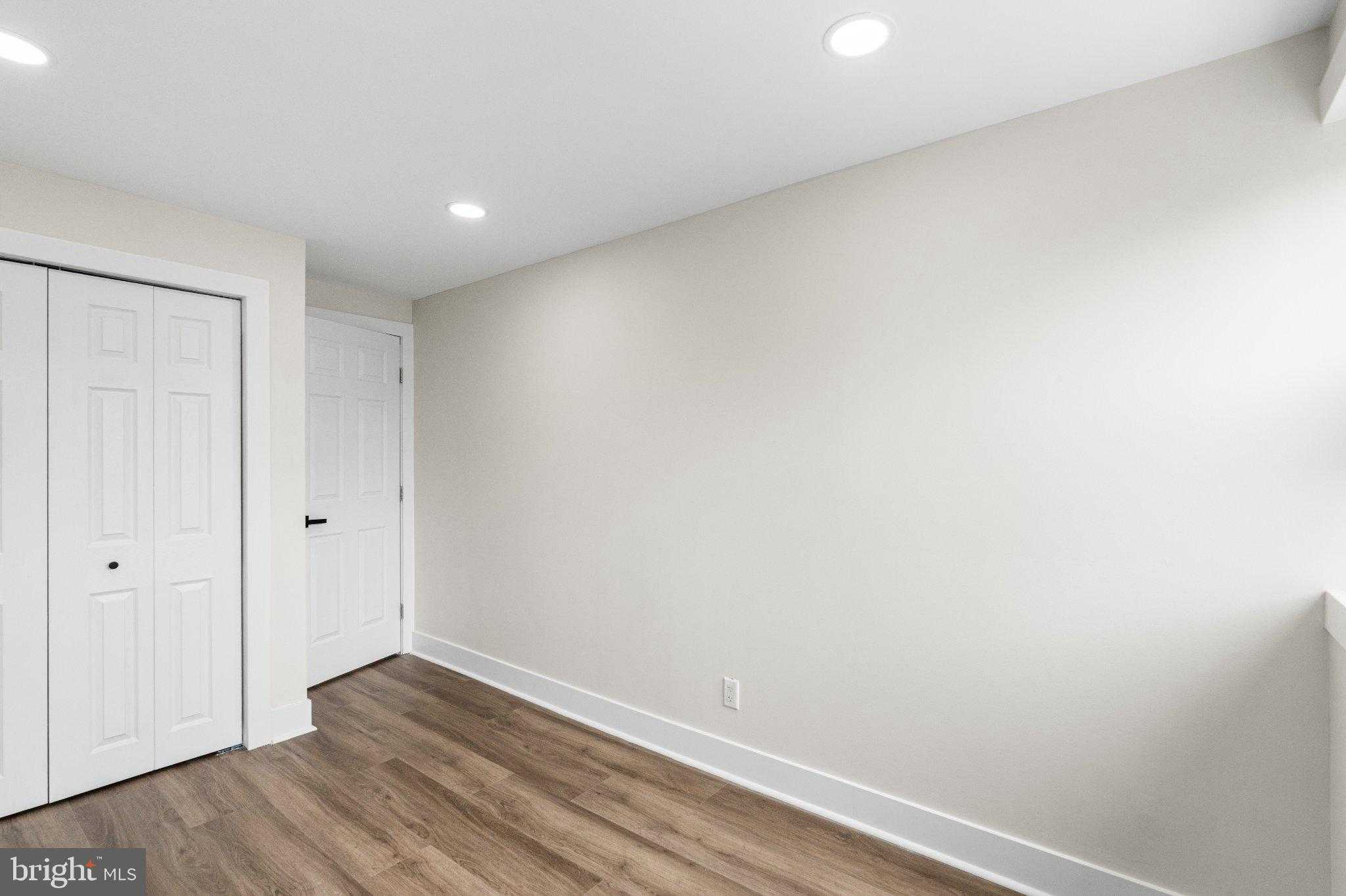 6927 Ibis Pl photo 17