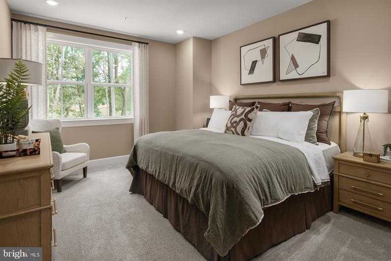 9419 Founders Ln photo 14