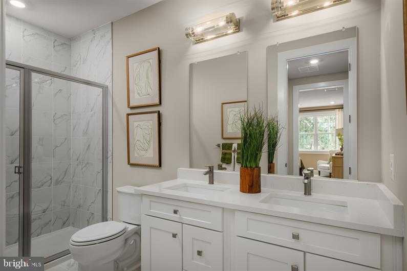 9419 Founders Ln photo 15