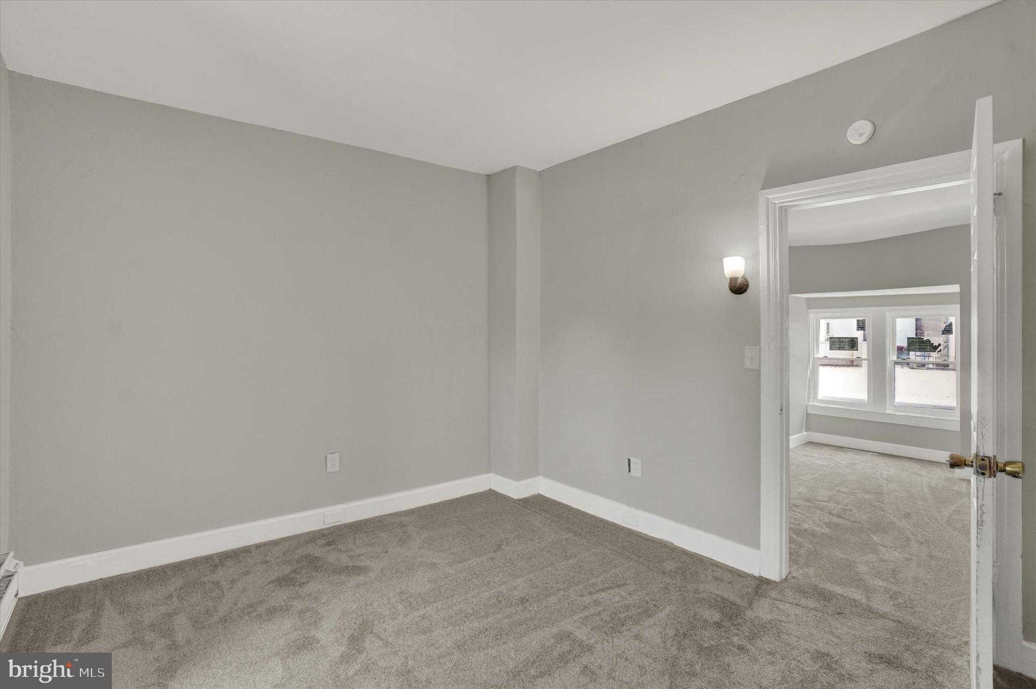 625 Lincoln Dr photo 17