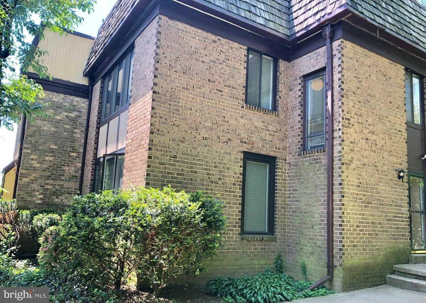 2974 Borge St photo 1