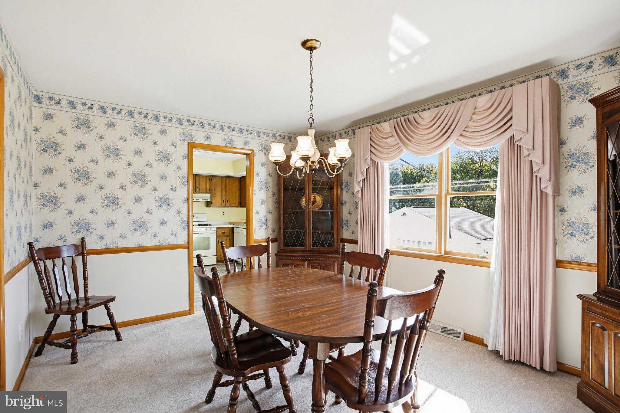 6713 Kenwood Ave photo 6