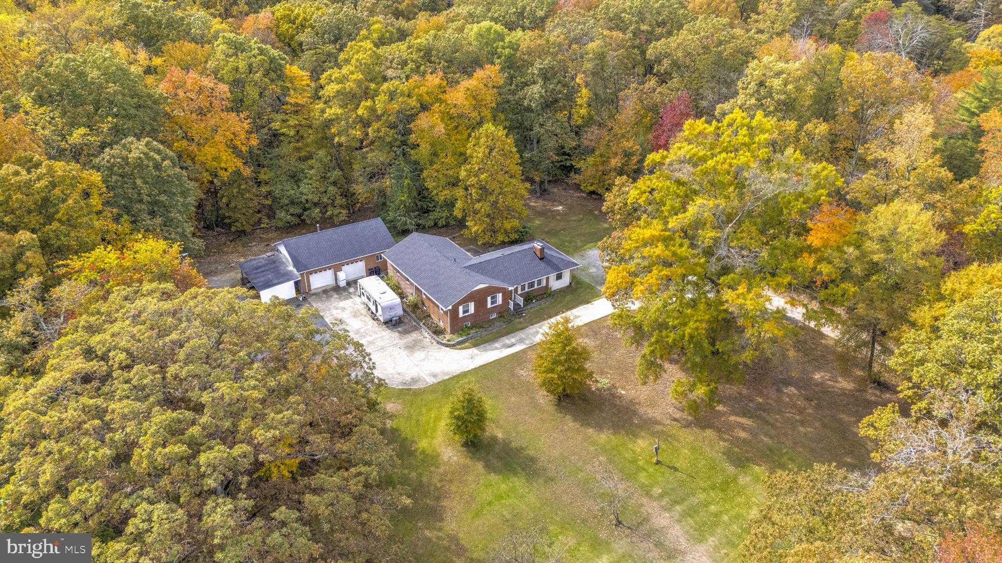 1100 Bryan Point Rd photo 1