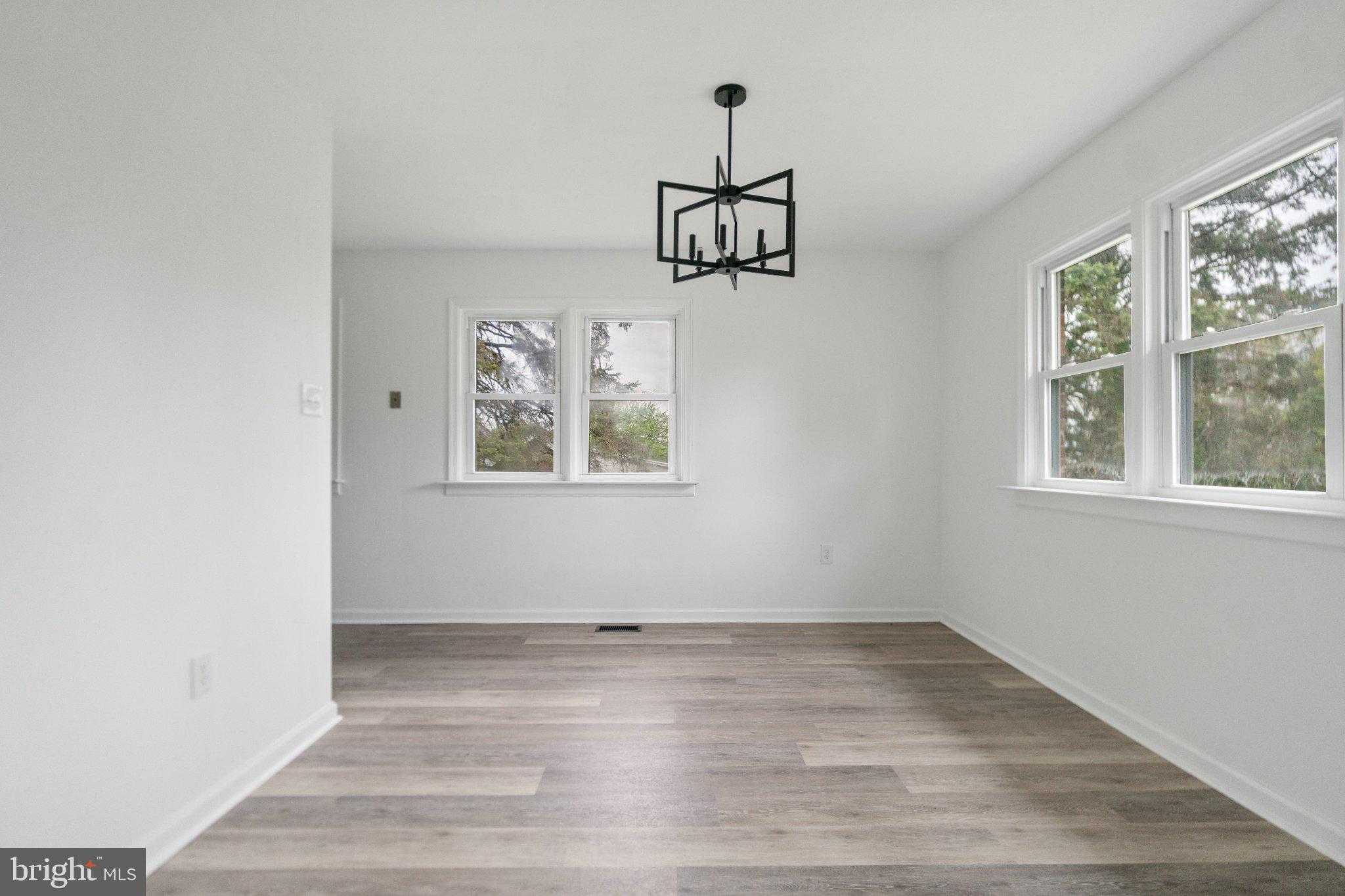 105 N 30th St photo 3