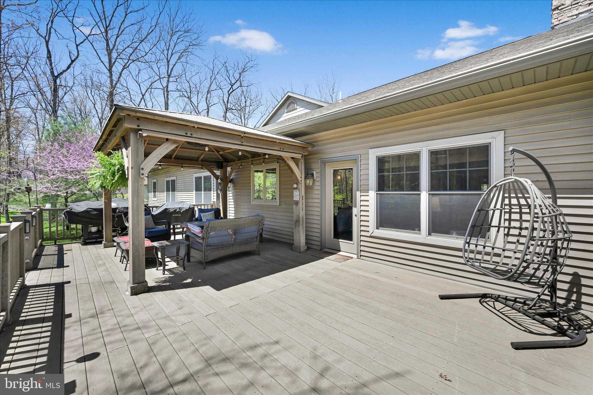 220 Lake Dr photo 49