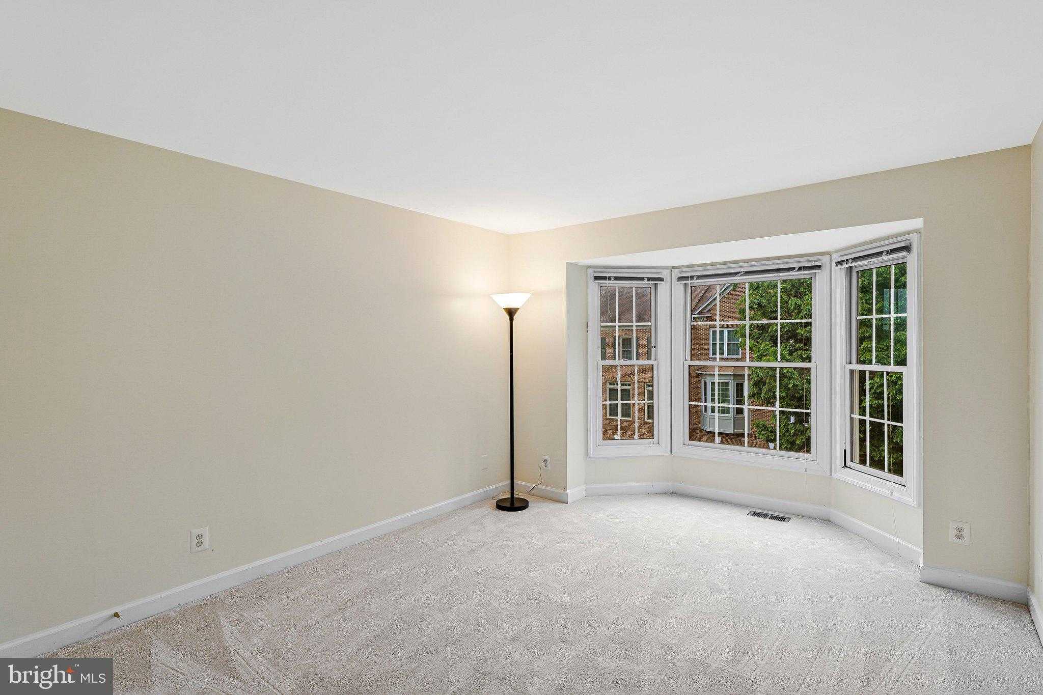 9576 Lagersfield Cir photo 25