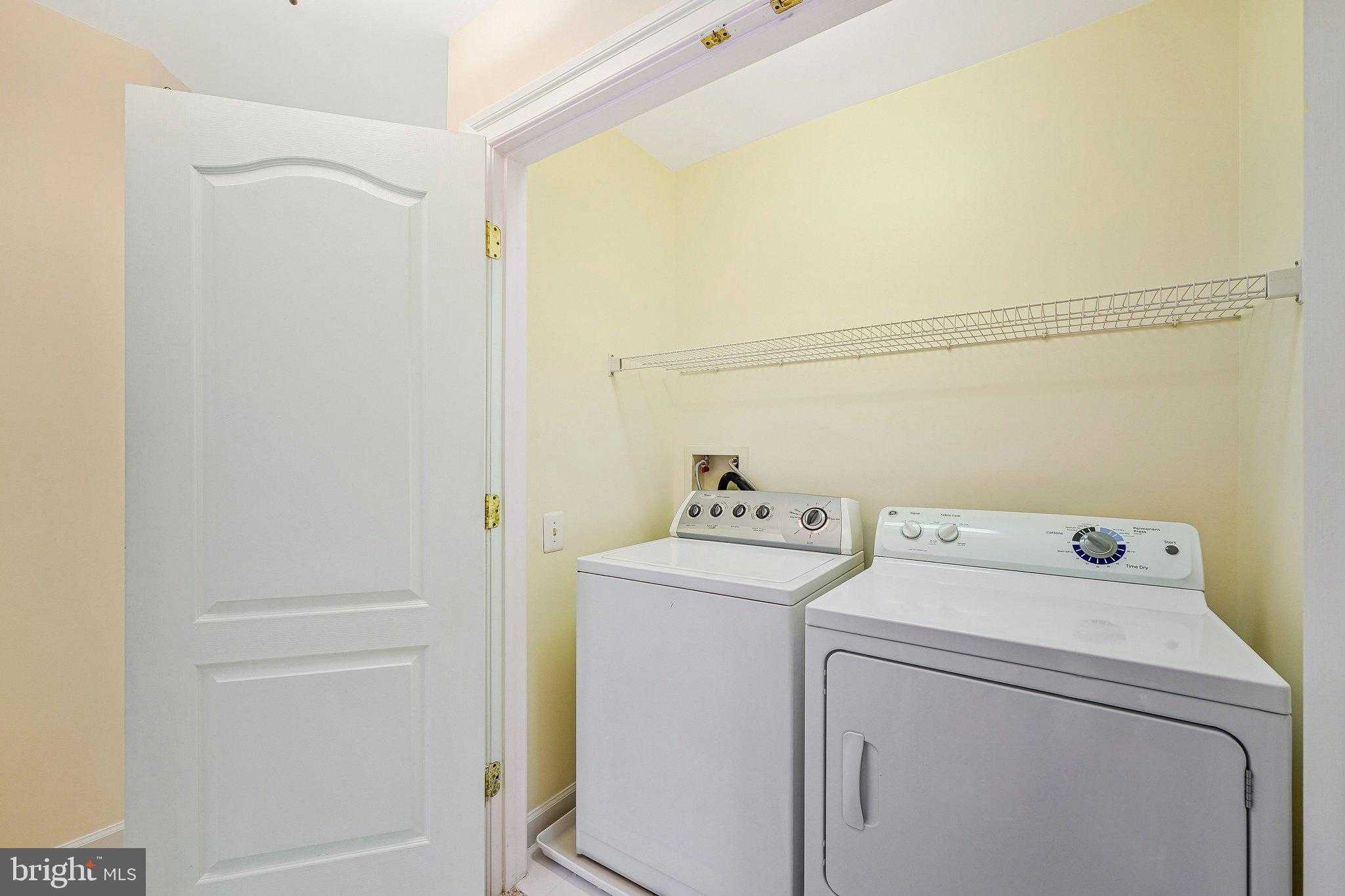 9576 Lagersfield Cir photo 27