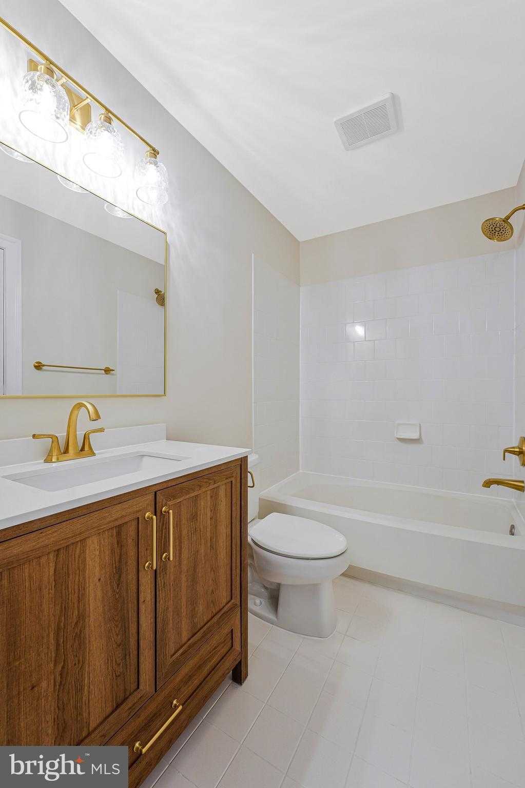 9576 Lagersfield Cir photo 31