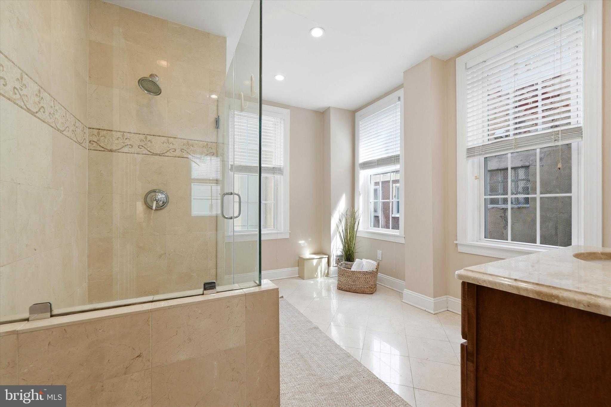 215 S Jessup St photo 19