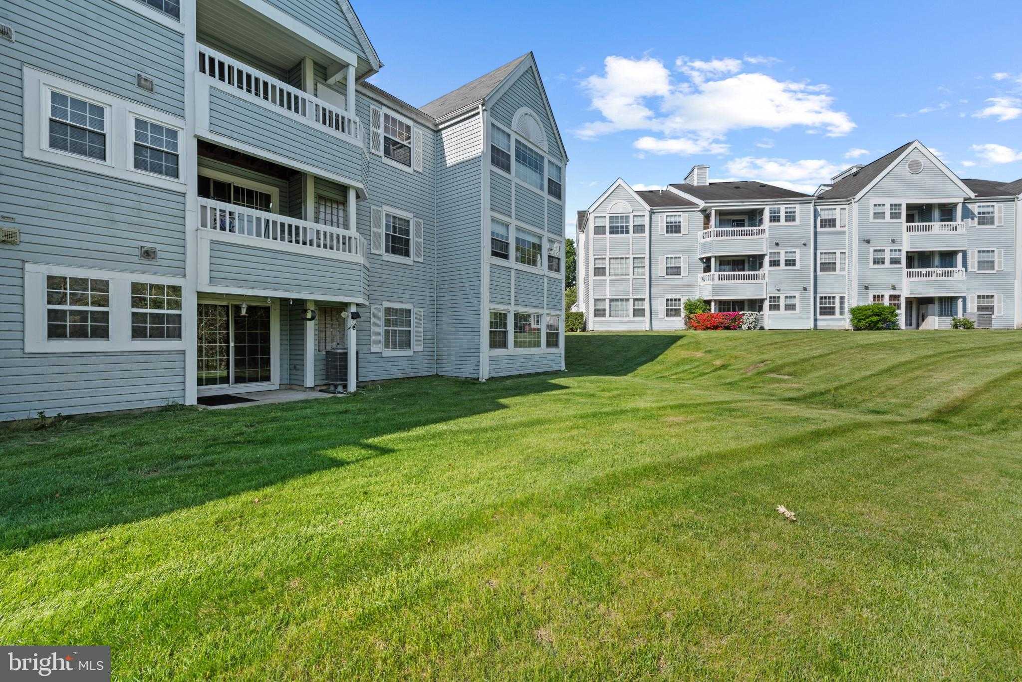 8605 Falls Run Rd Apt B photo 26