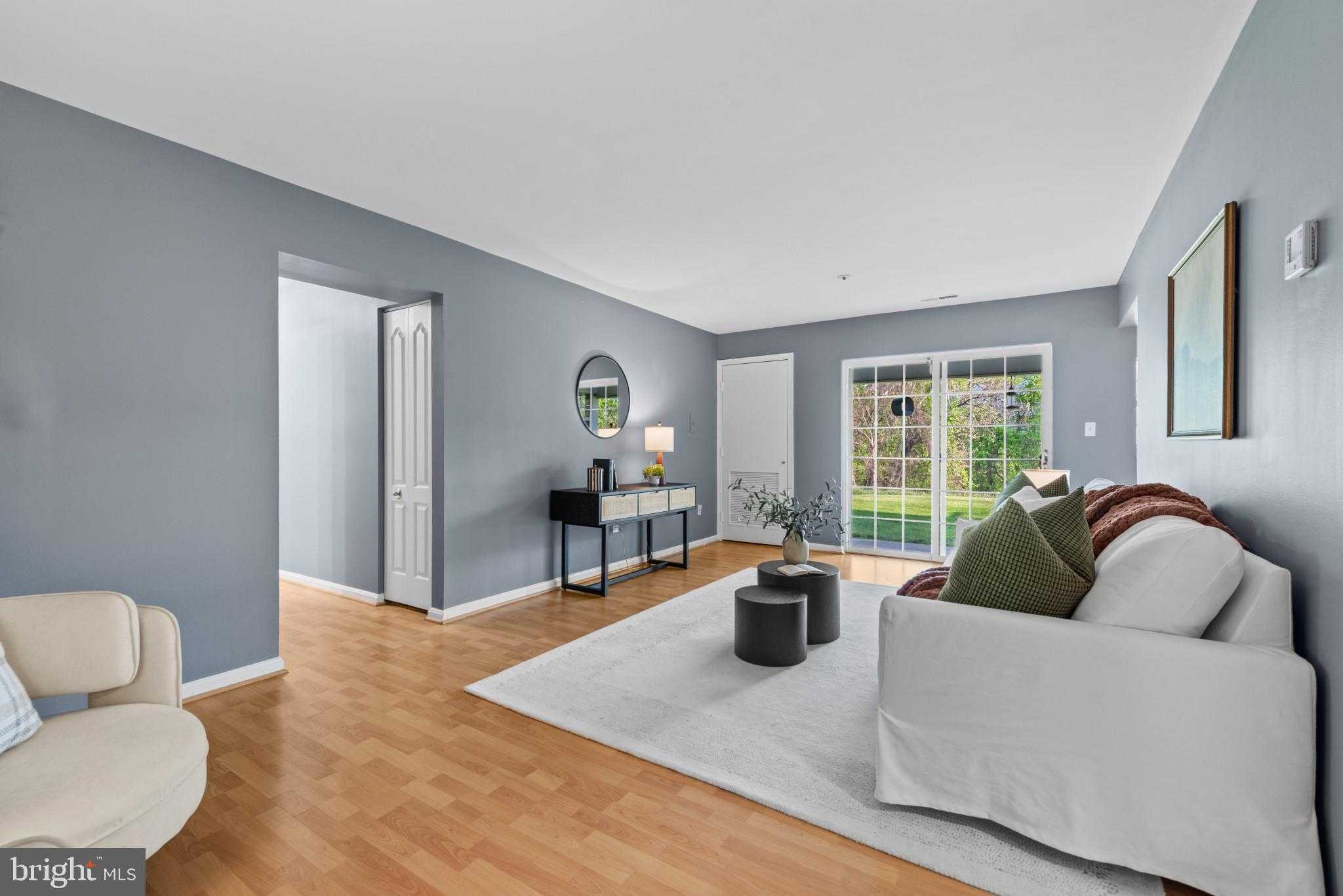 8605 Falls Run Rd Apt B photo 4