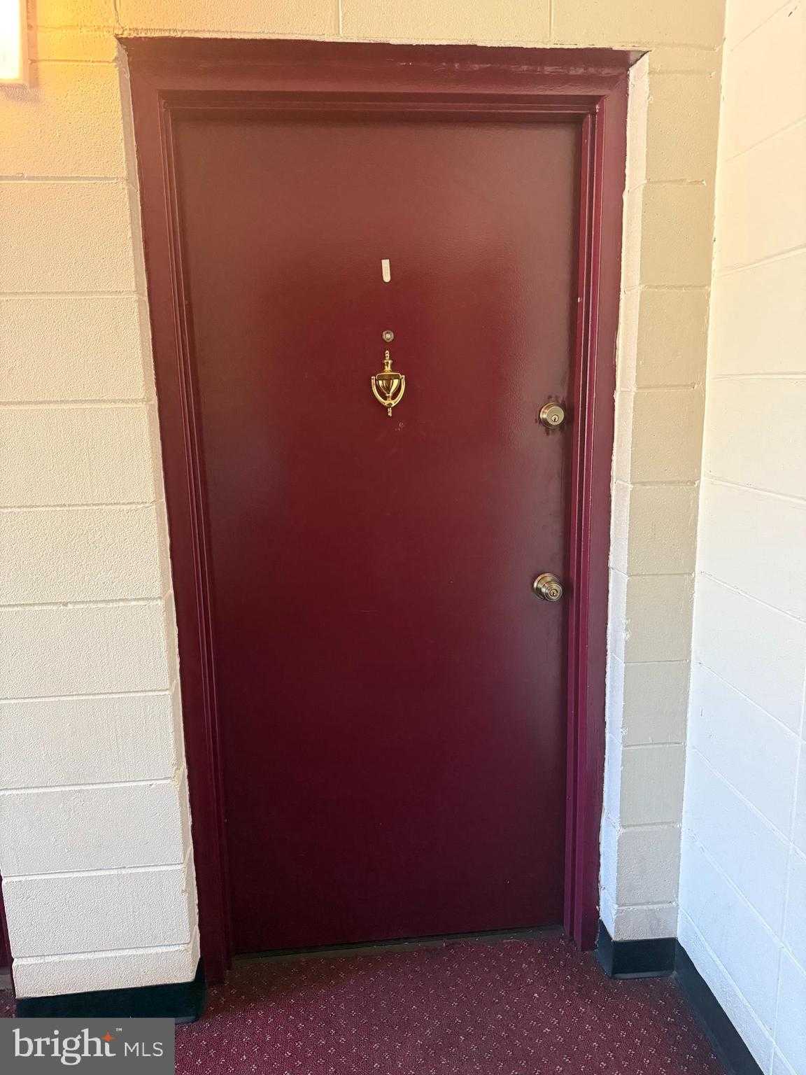 5215 Newton St Apt 302 photo 2