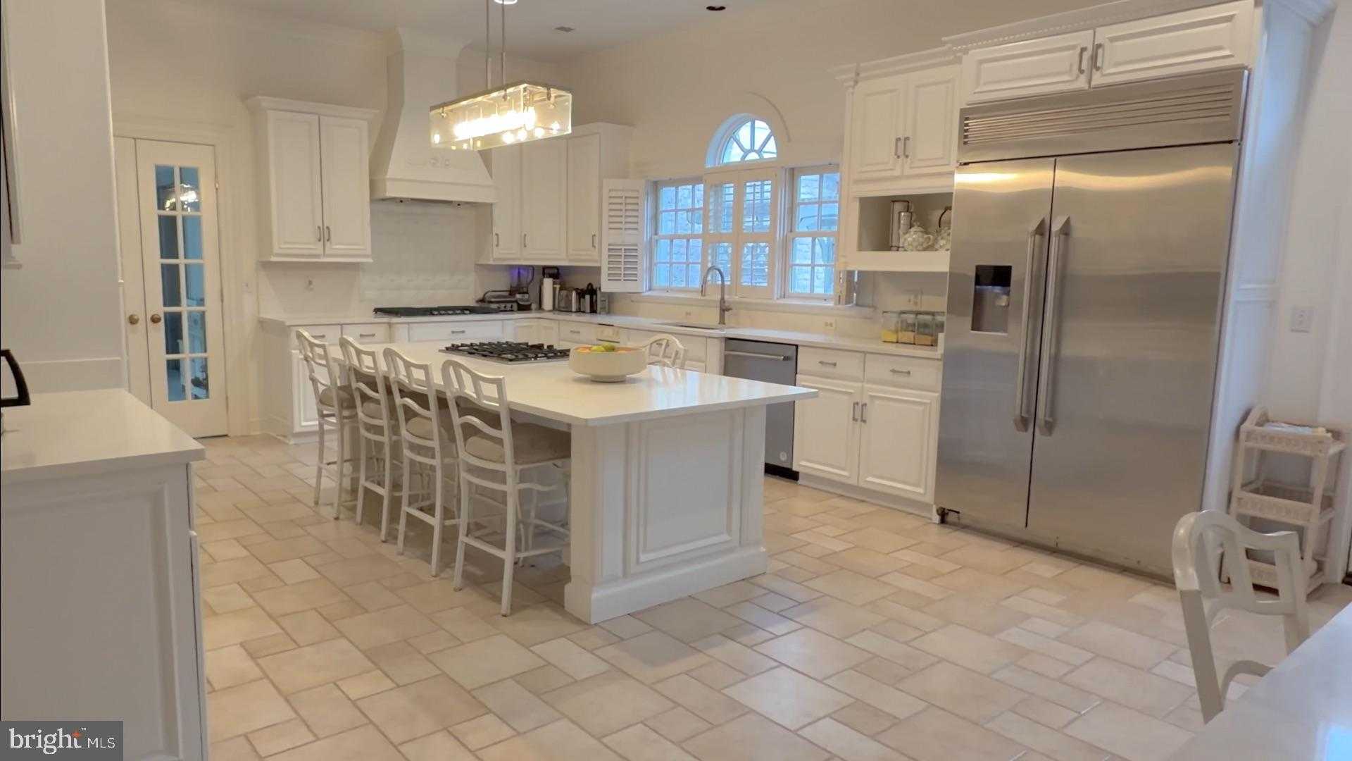 1289 Ballantrae Farm Dr photo 18