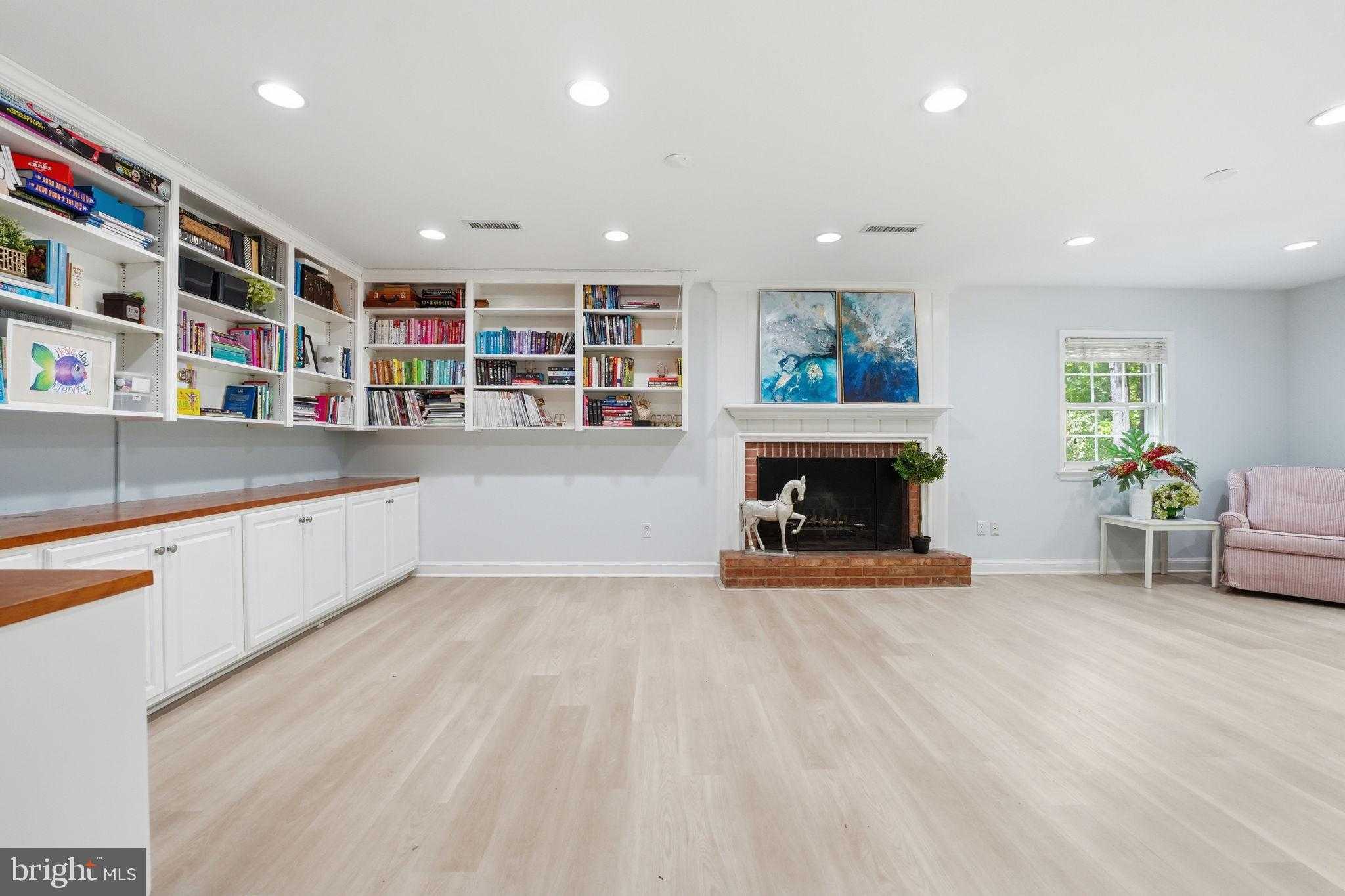 969 Spencer Rd photo 36