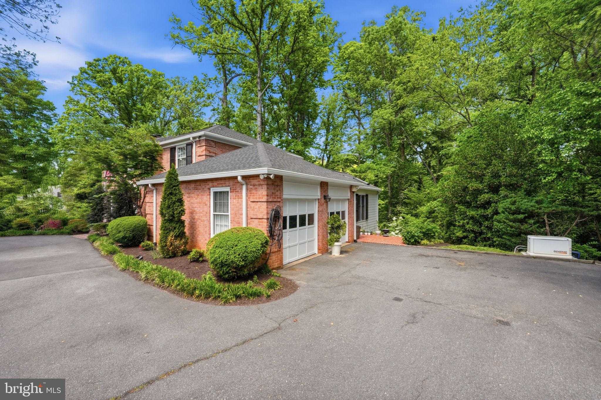 969 Spencer Rd photo 52