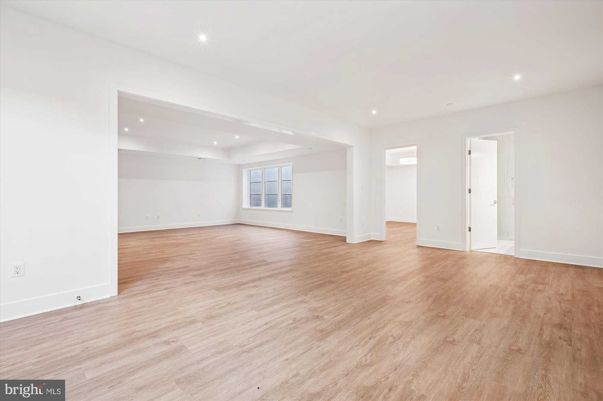 6514 76th St photo 46