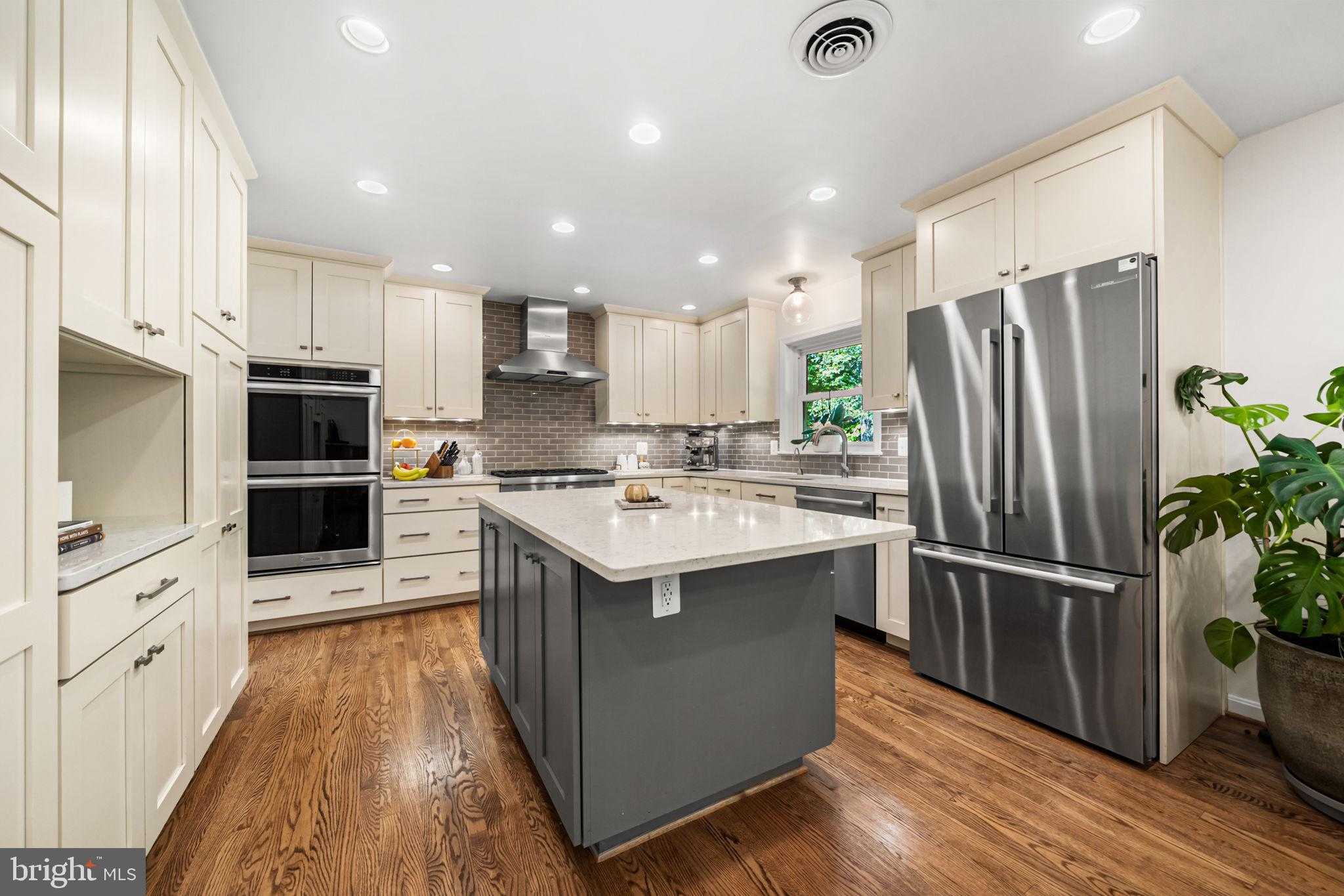 3844 26th St N photo 10