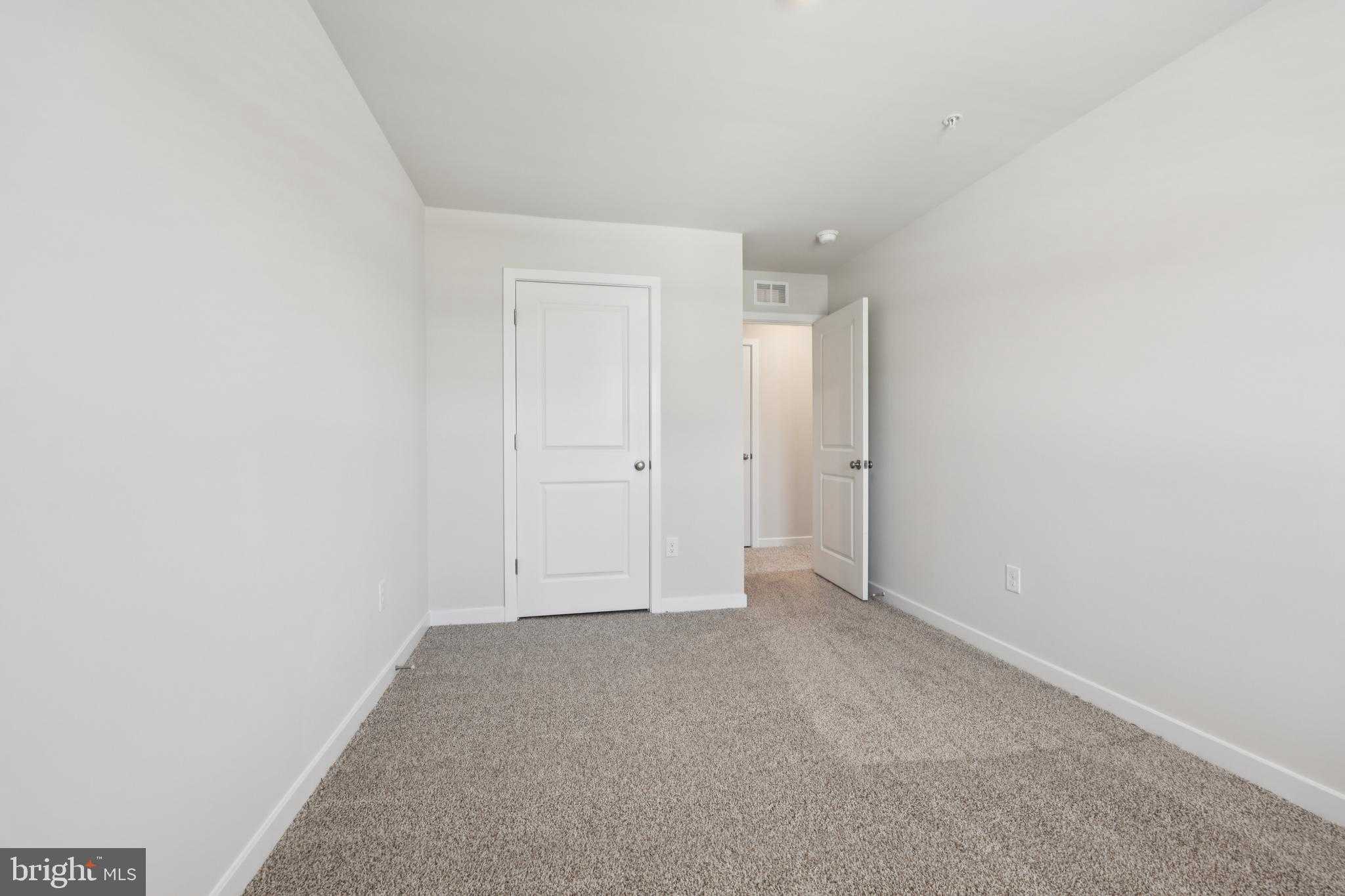 265 Long Branch Ln photo 22