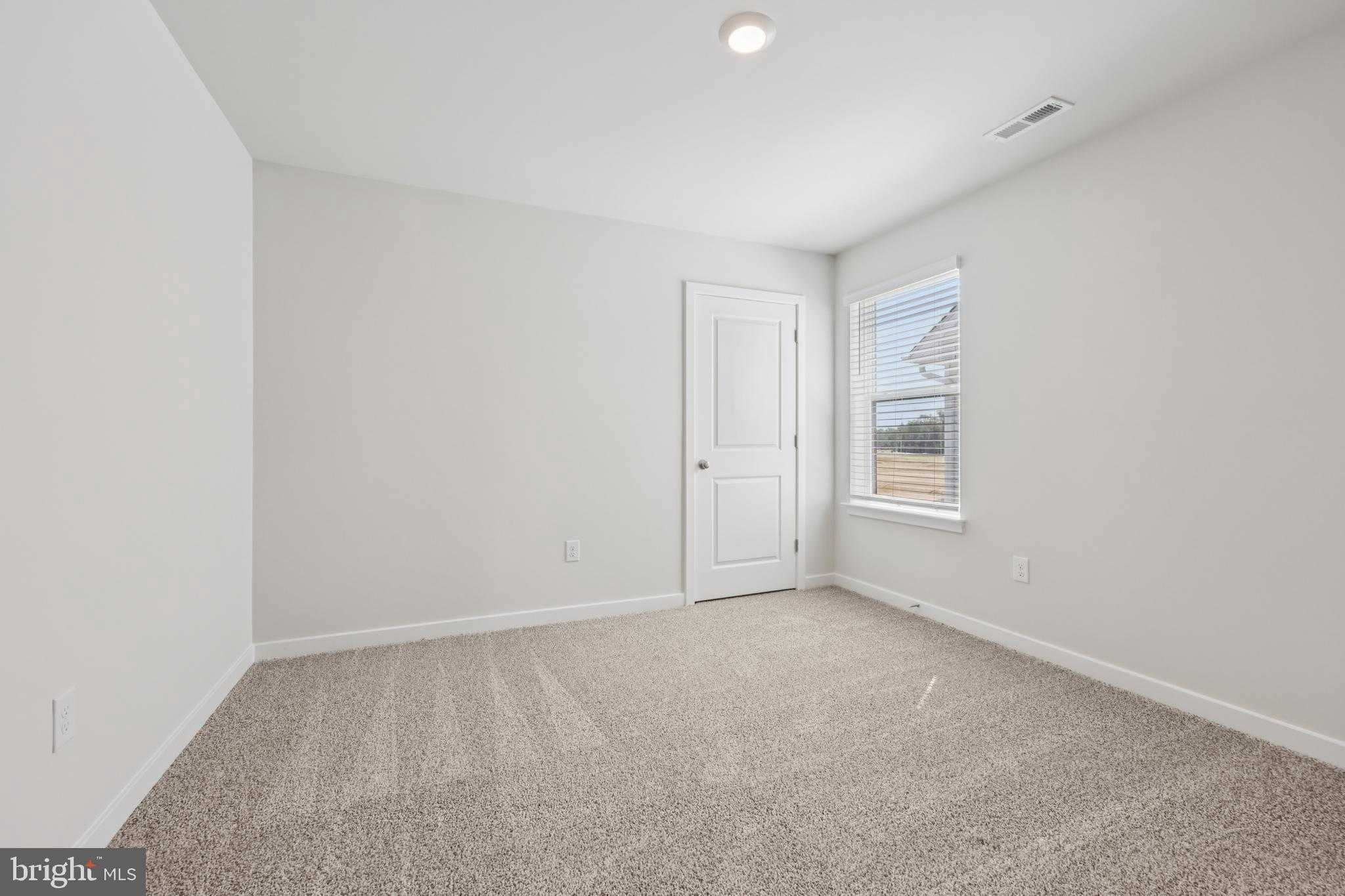 265 Long Branch Ln photo 23