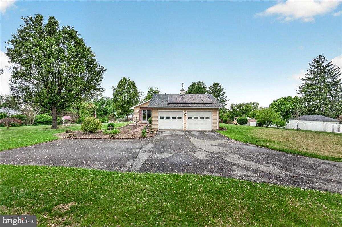 9 W Obrecht Rd photo 30