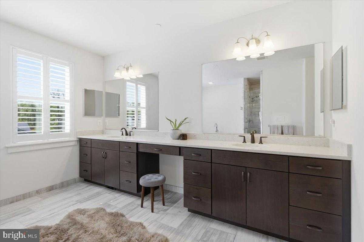 402 Ruysch Ln photo 34