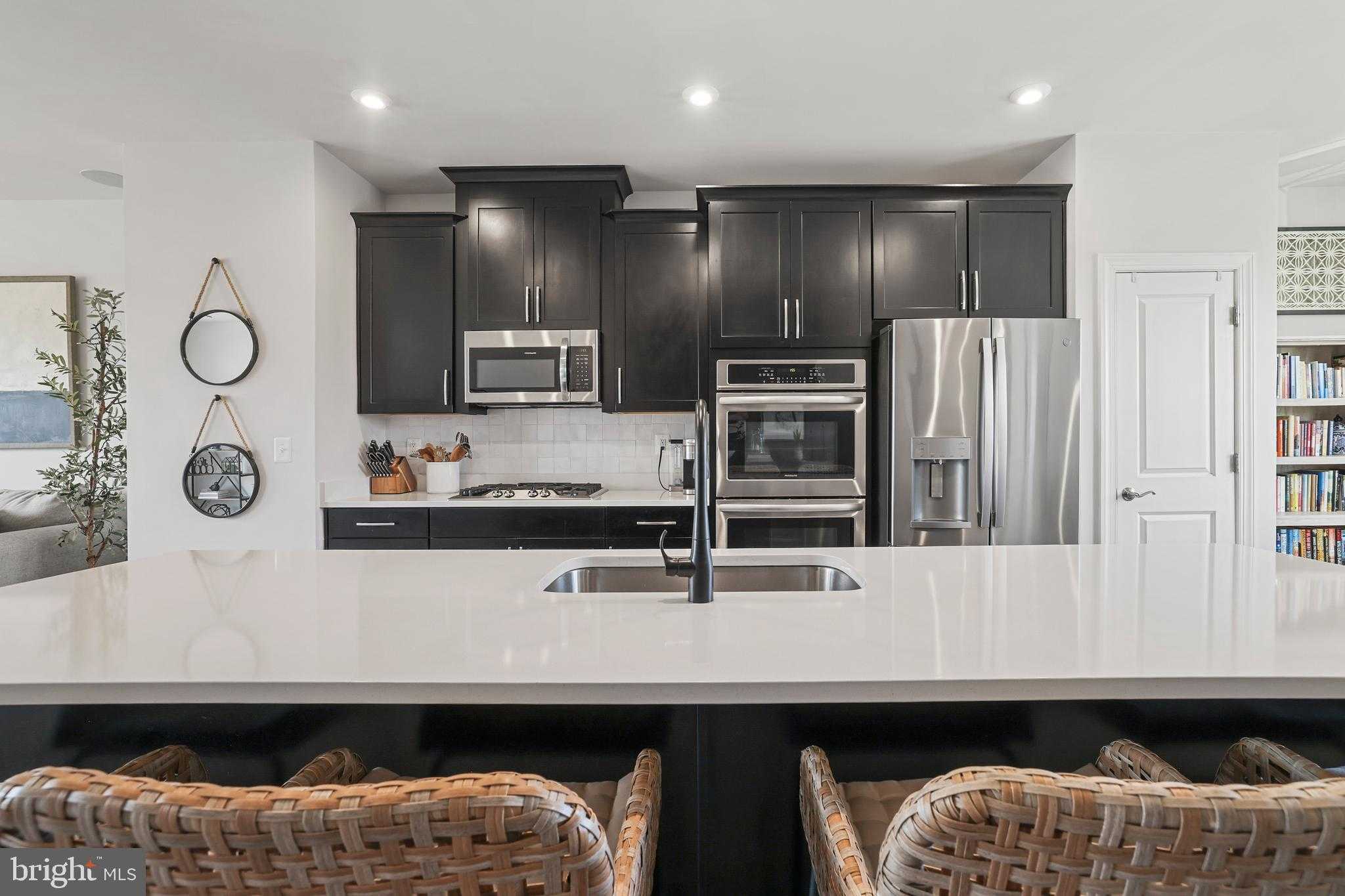 6212 Quinns Creek Dr photo 33