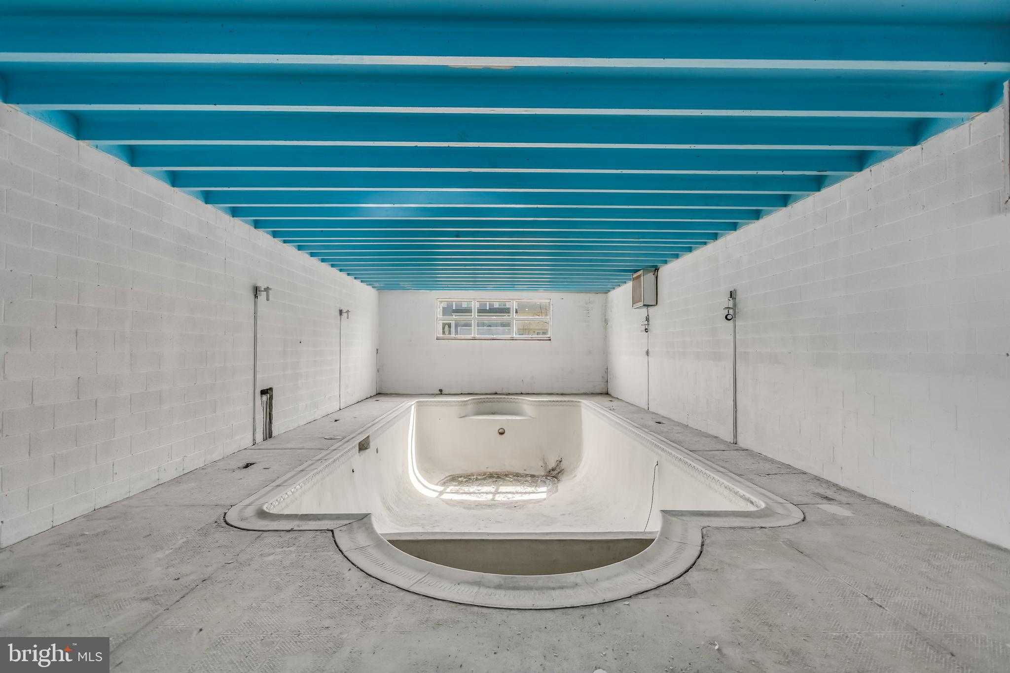 1254 Washington Dr photo 18