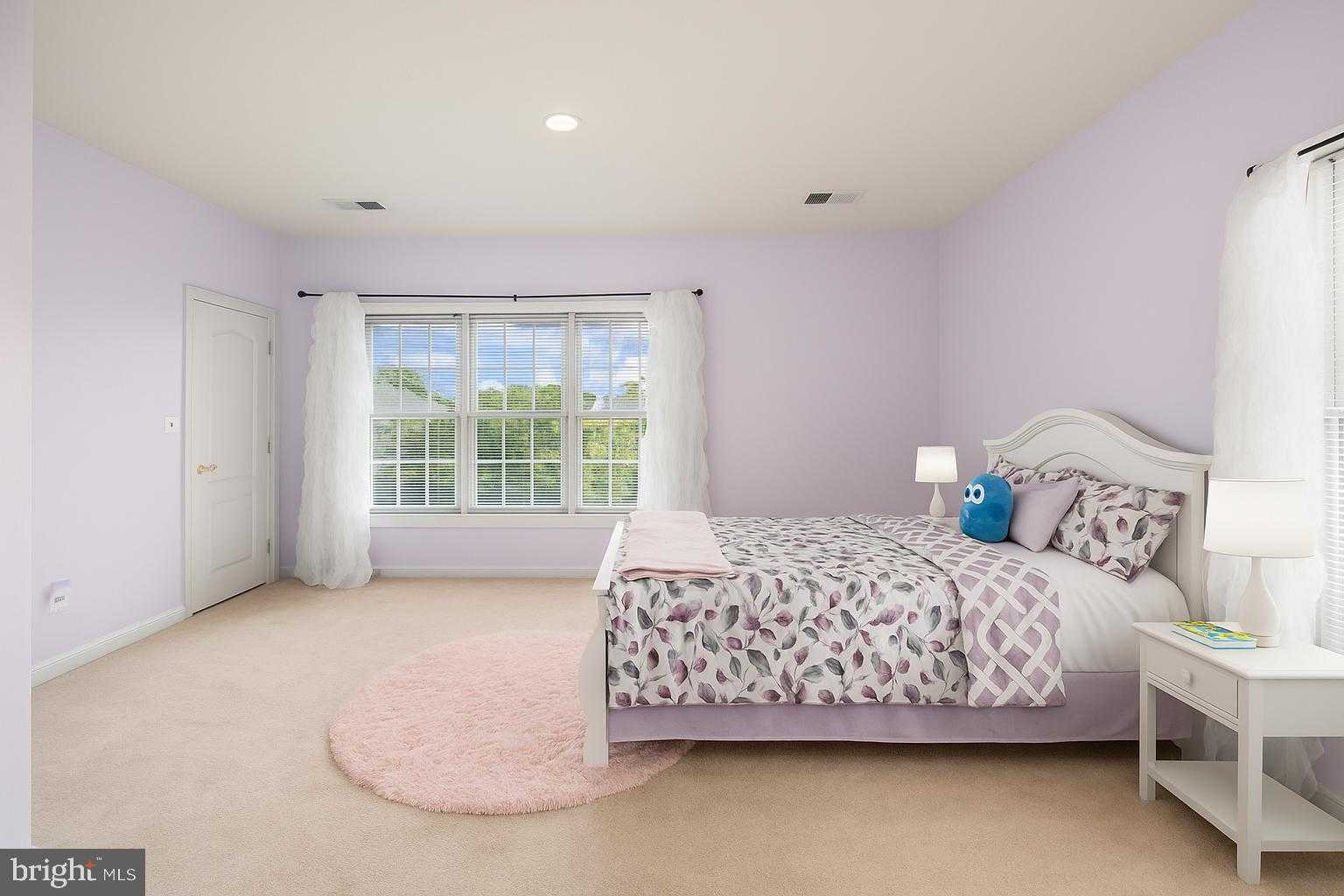 730 Crisfield Way photo 8