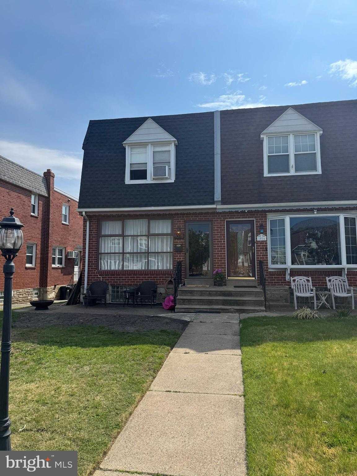 1018 Loney St photo 1