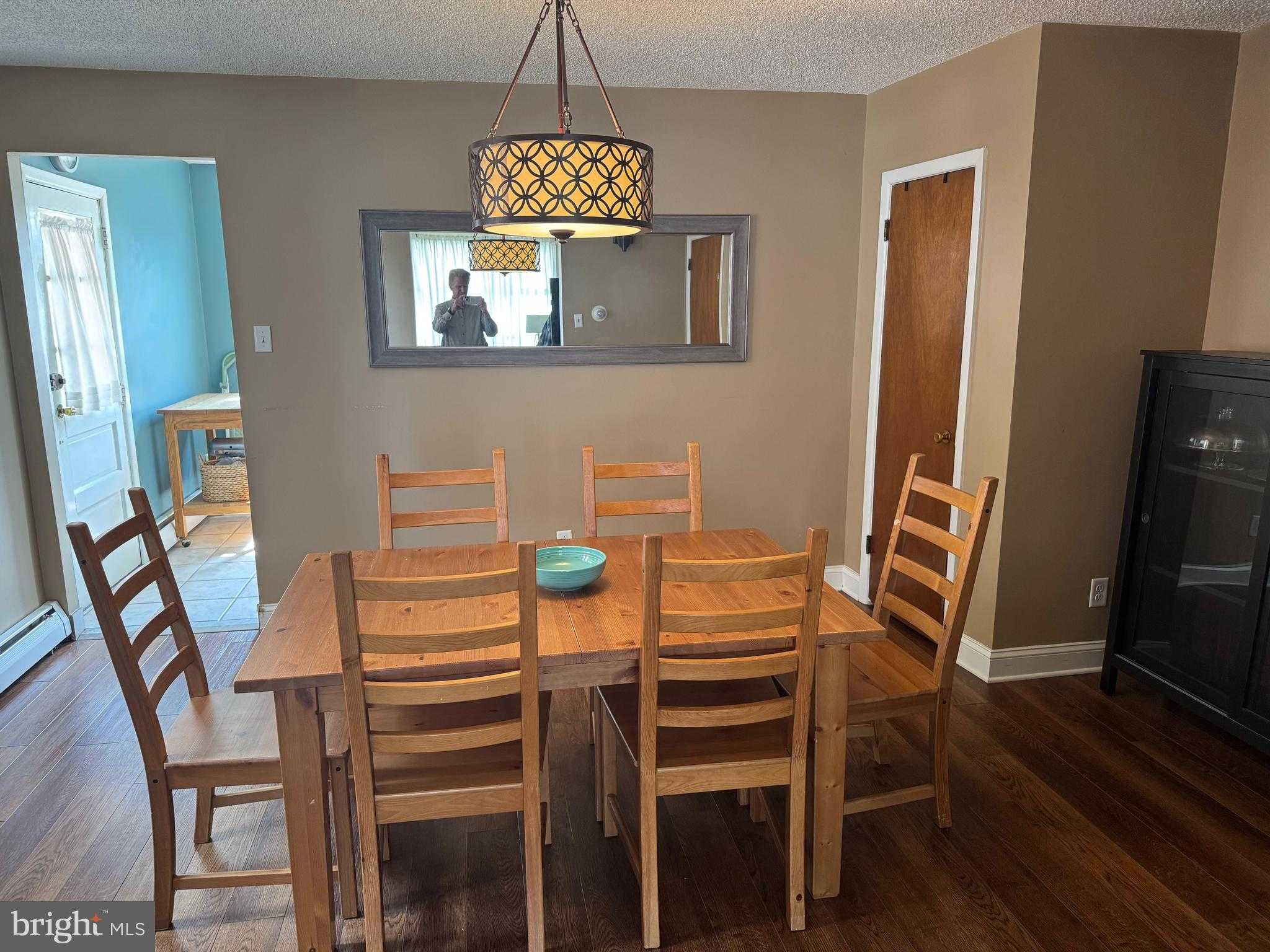 1018 Loney St photo 5