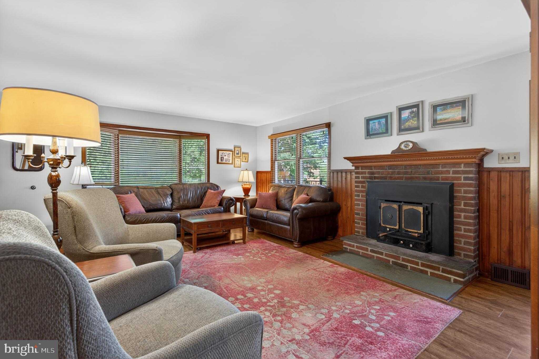 139 Playwicki St photo 9