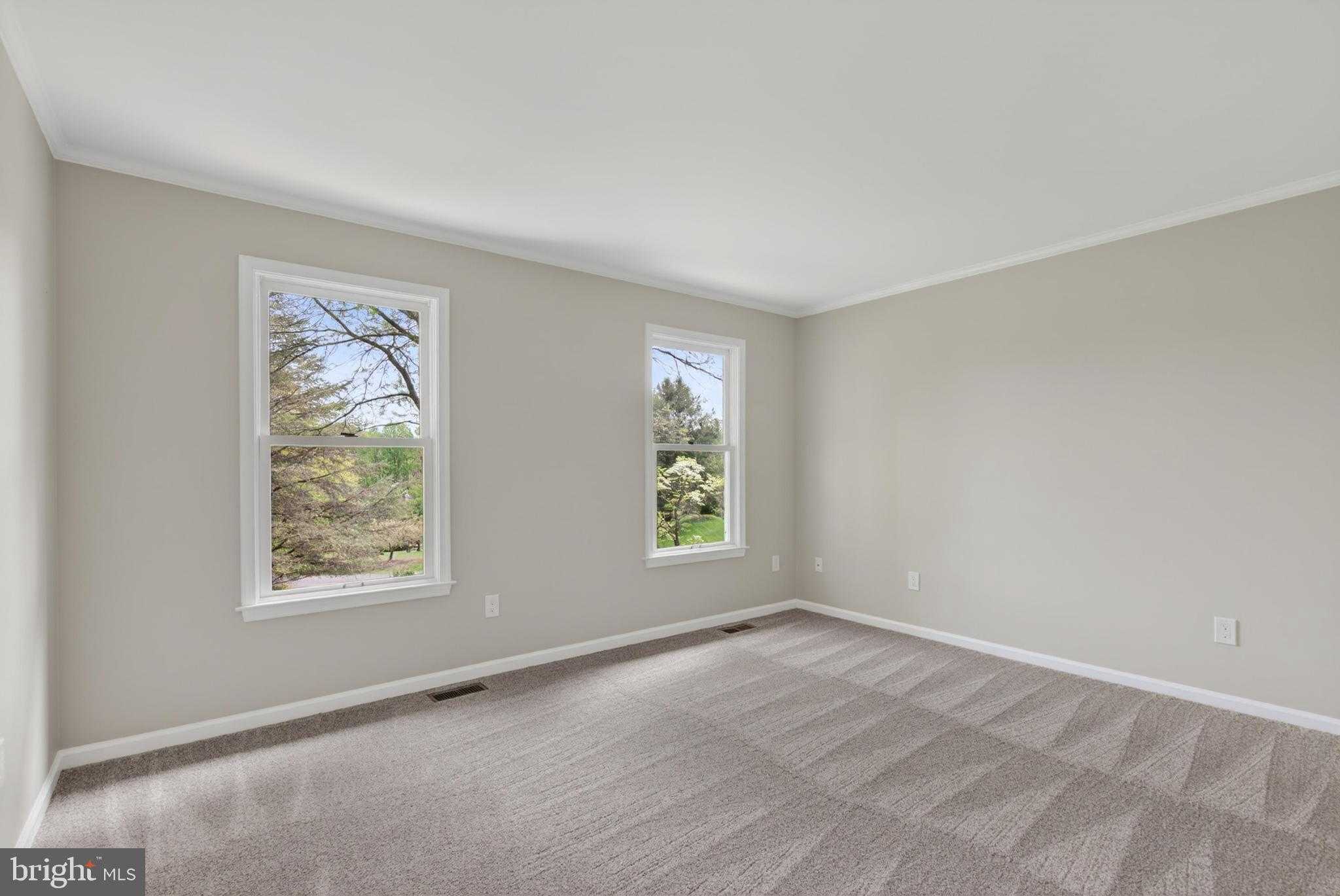 701 Haldane Dr photo 38