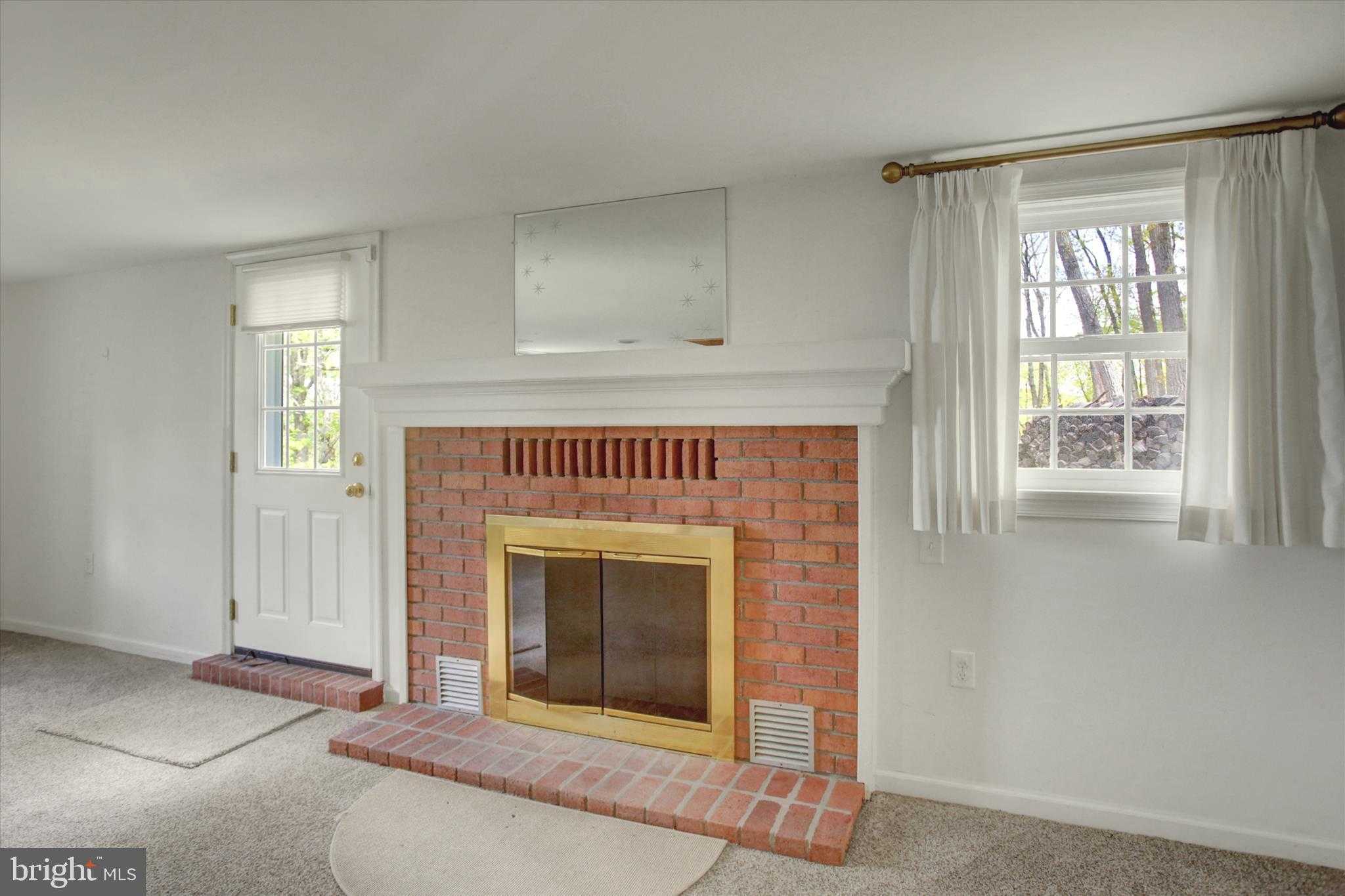 232 Mount Union Rd photo 9