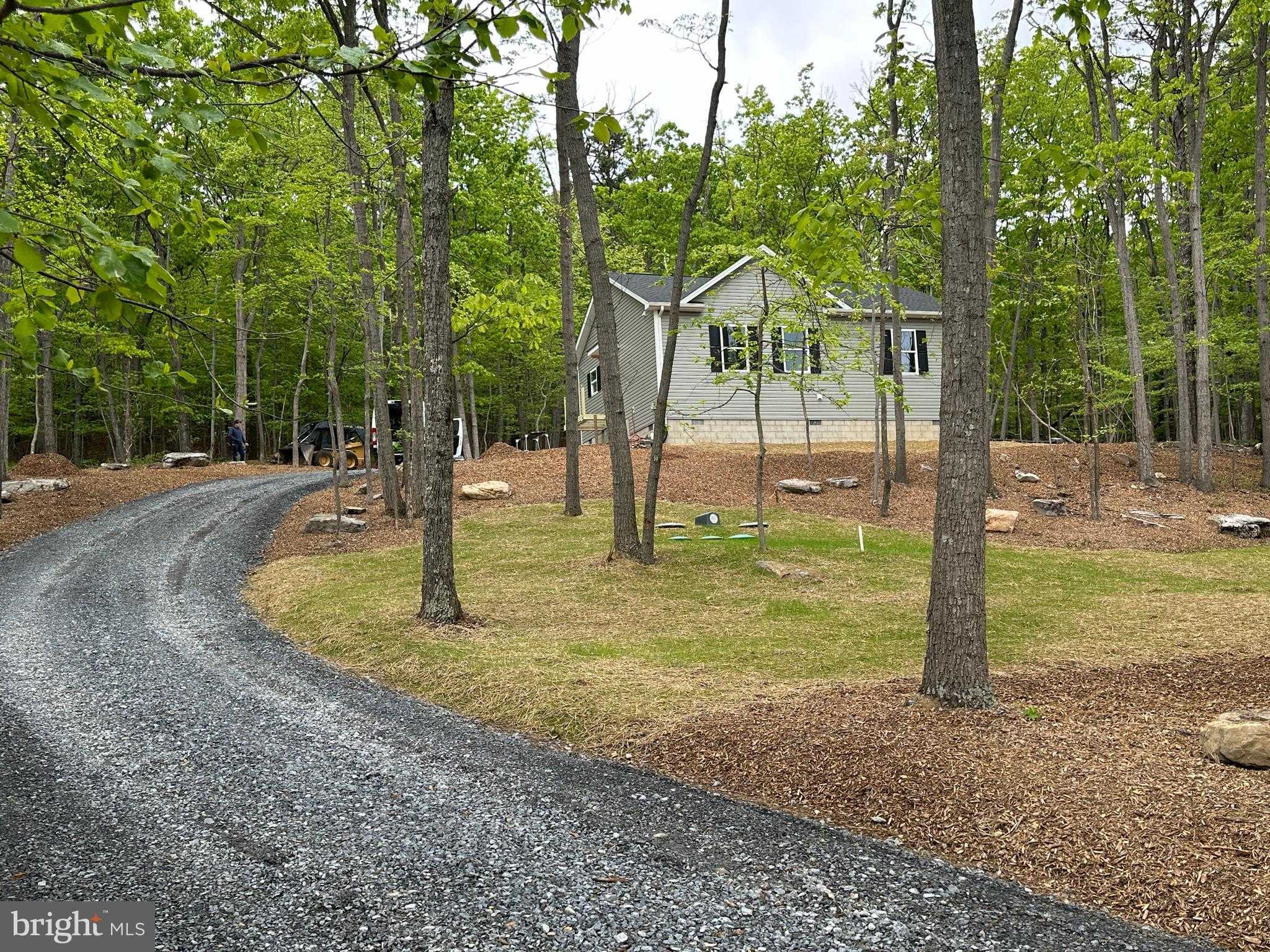 429 Bluebird Trl, Winchester