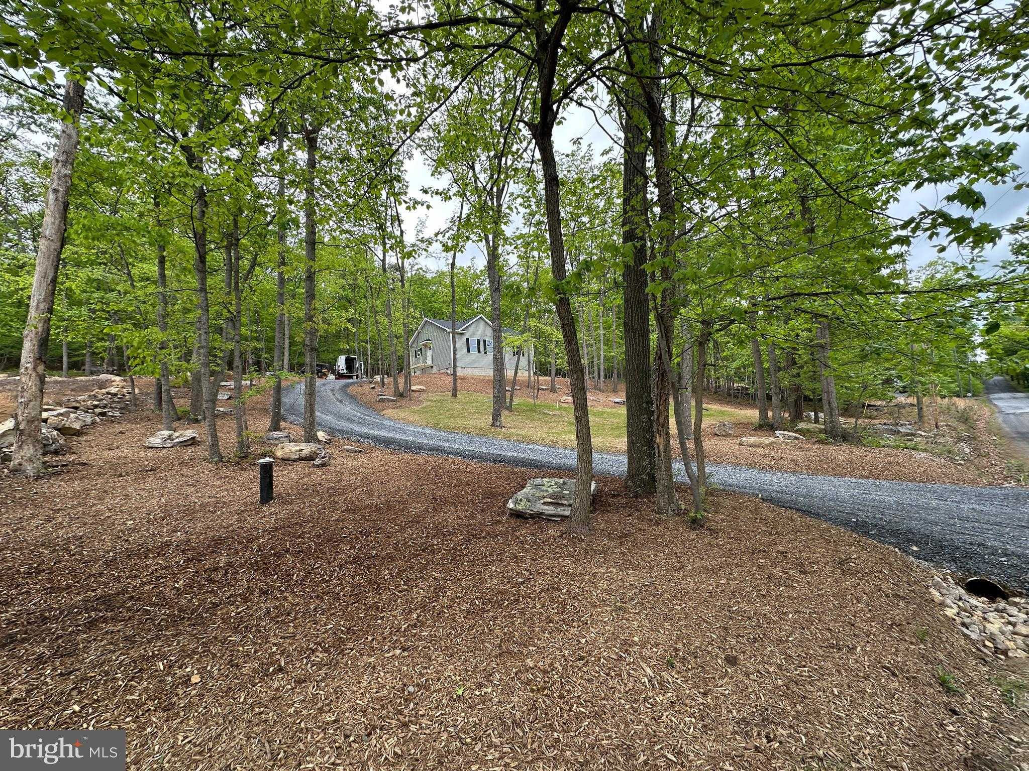 429 Bluebird Trl, Winchester