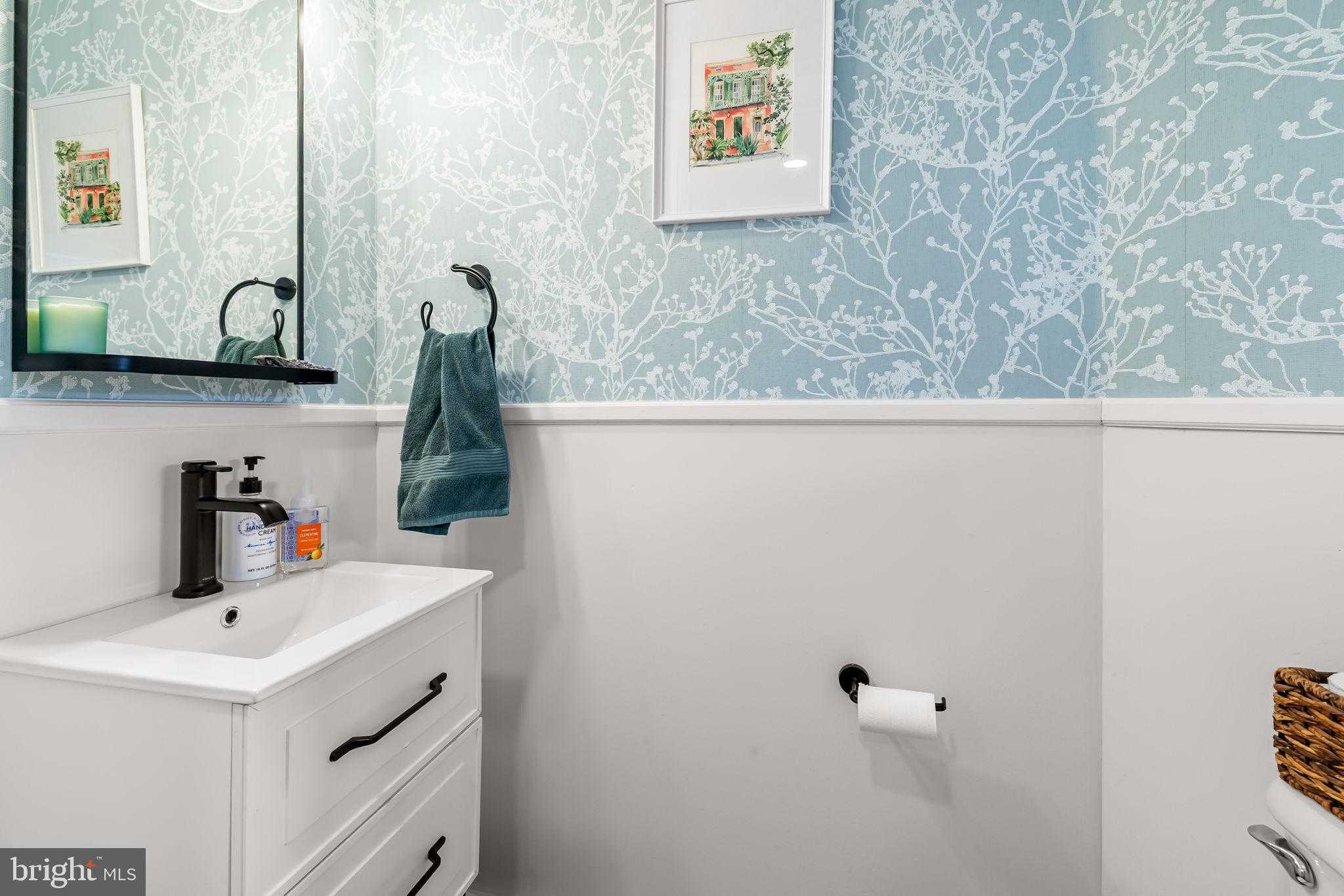 524 S Kenwood Ave photo 17