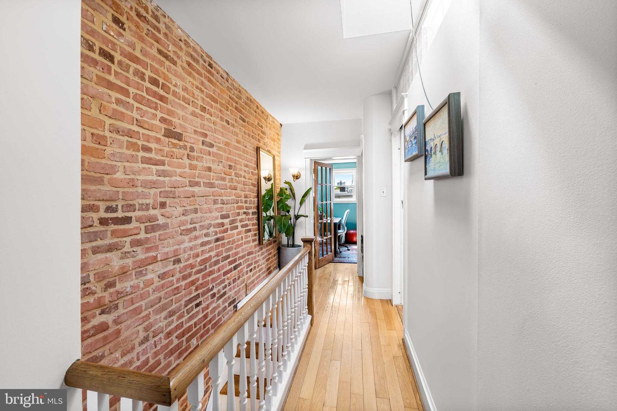 524 S Kenwood Ave photo 18