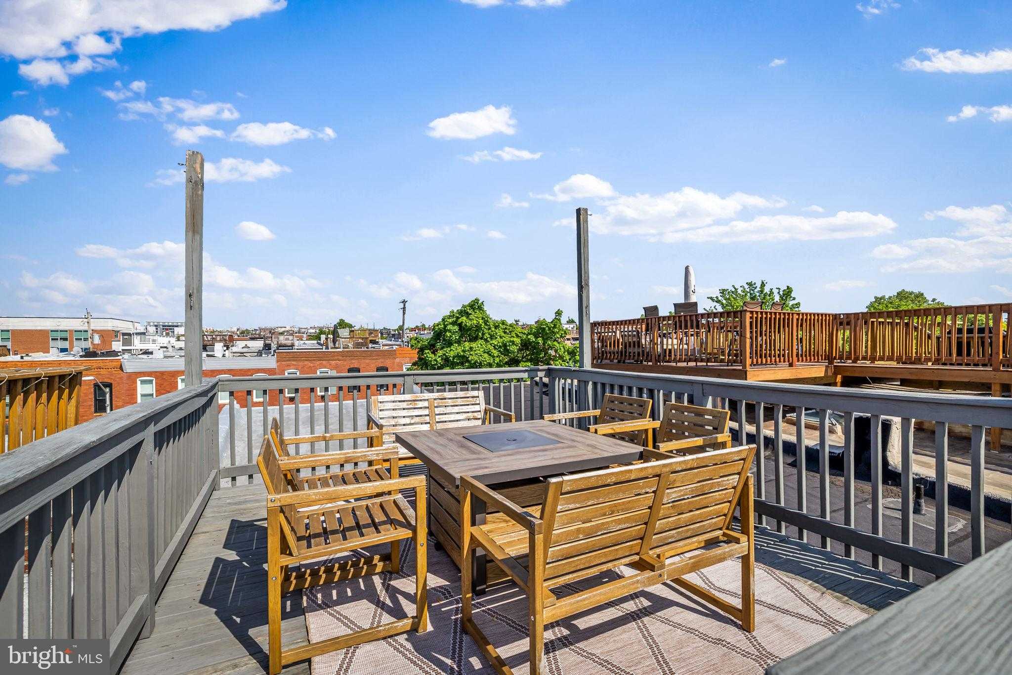 524 S Kenwood Ave photo 43