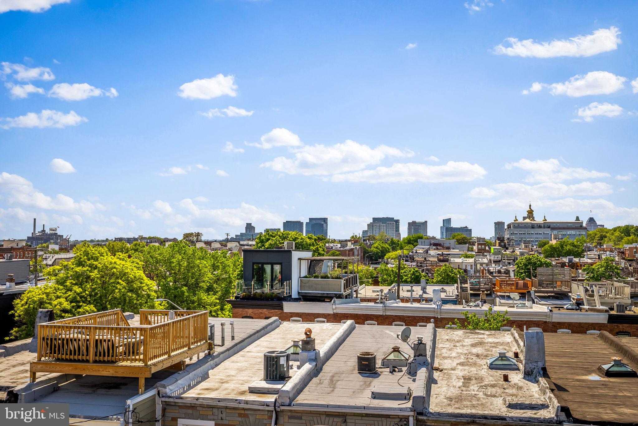 524 S Kenwood Ave photo 44