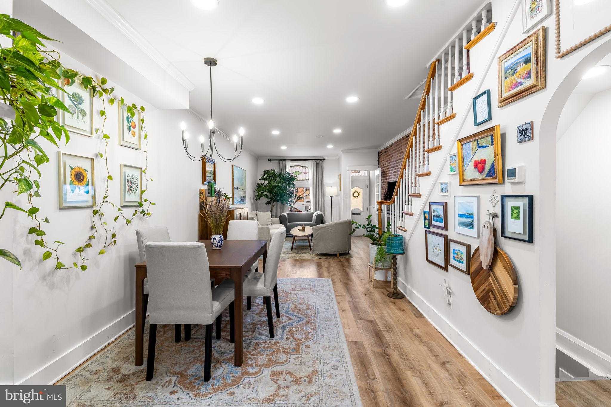 524 S Kenwood Ave photo 9