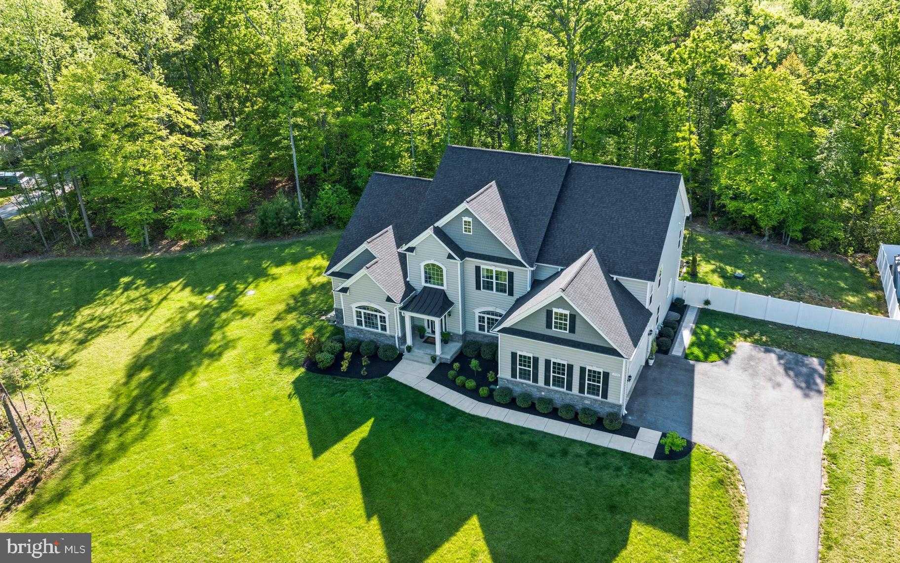 2320 Jessie Jo Ln photo 3