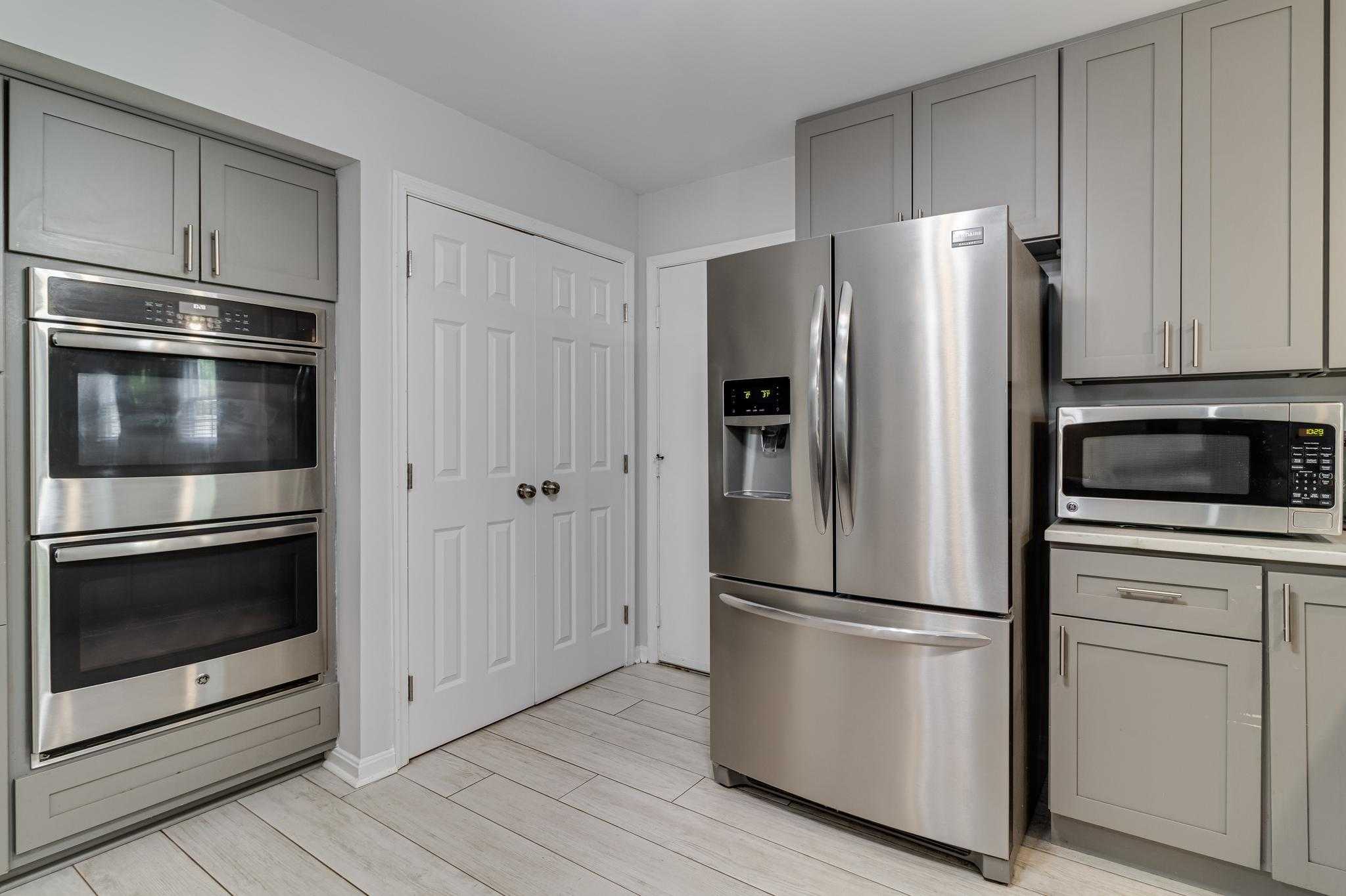 8980 Spicewood Run photo 13