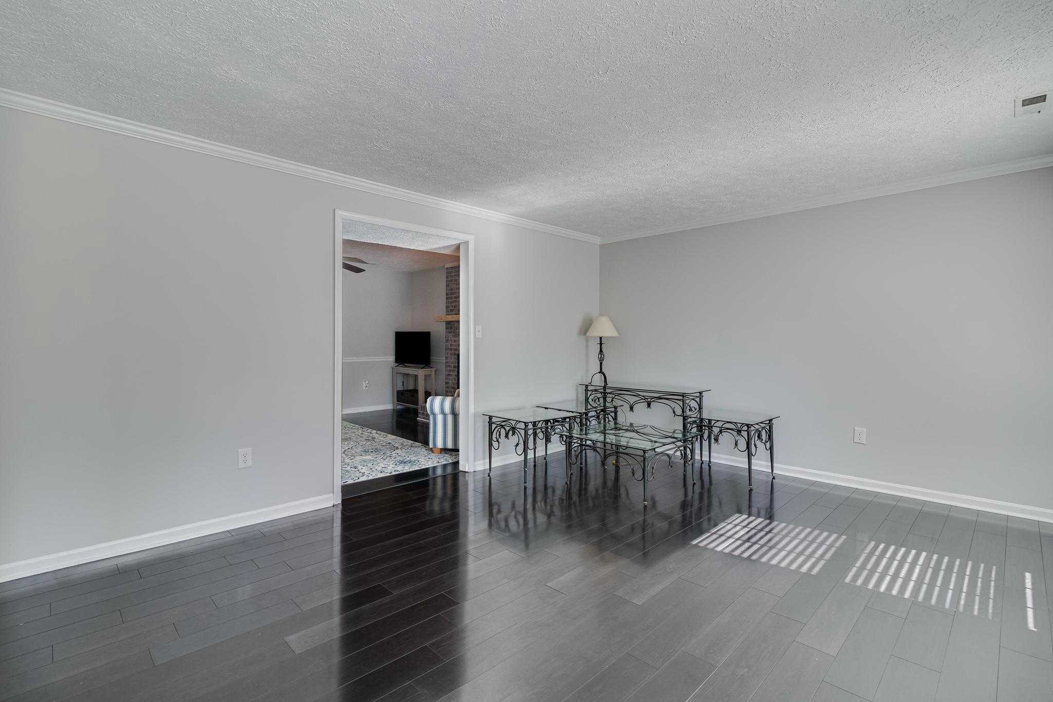 8980 Spicewood Run photo 17