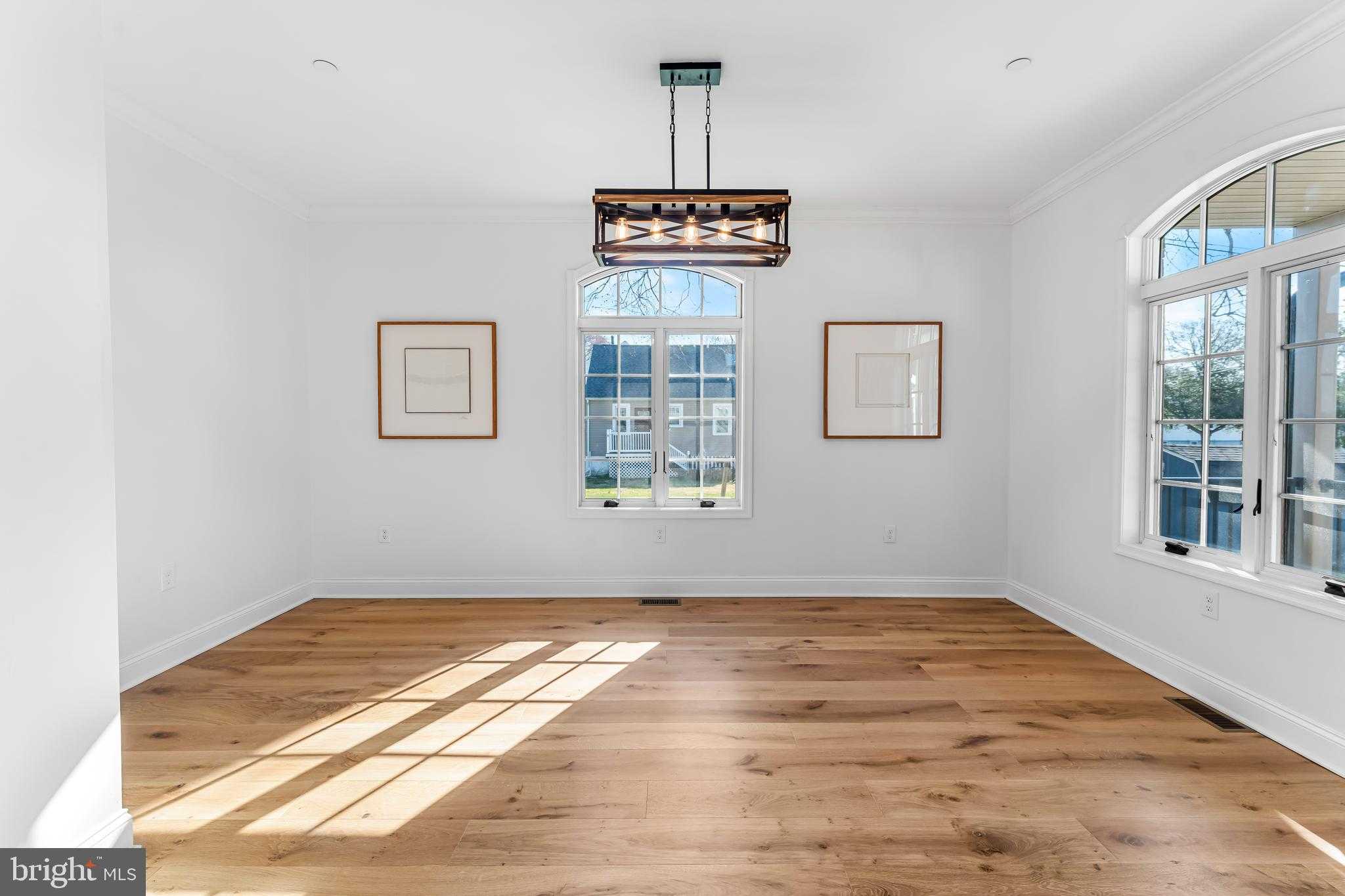 7214 Greenbank Rd photo 10