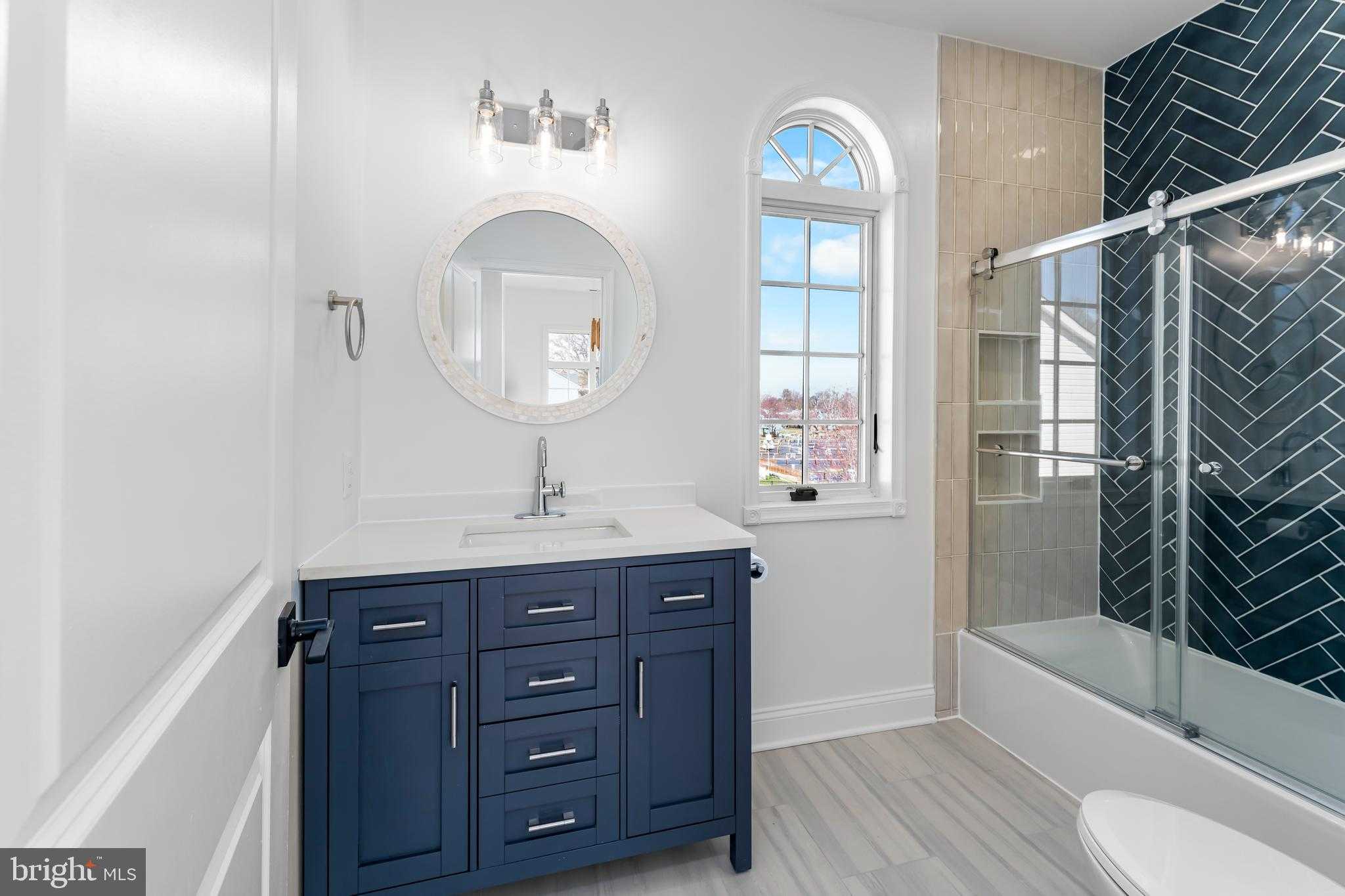 7214 Greenbank Rd photo 28