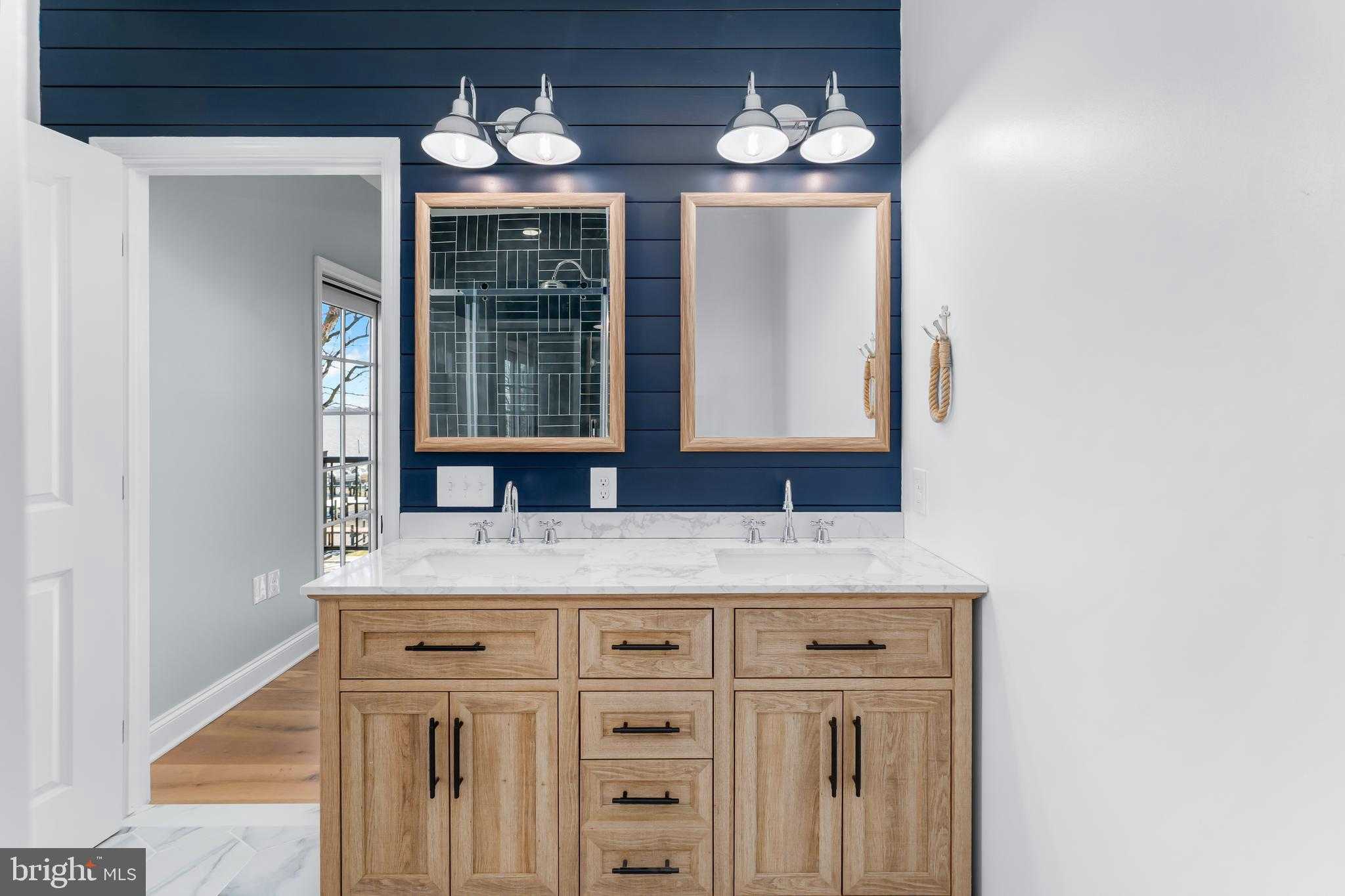 7214 Greenbank Rd photo 37