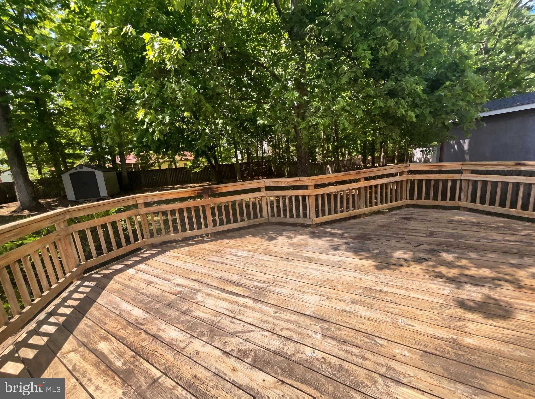 2322 Ashford Ln photo 25